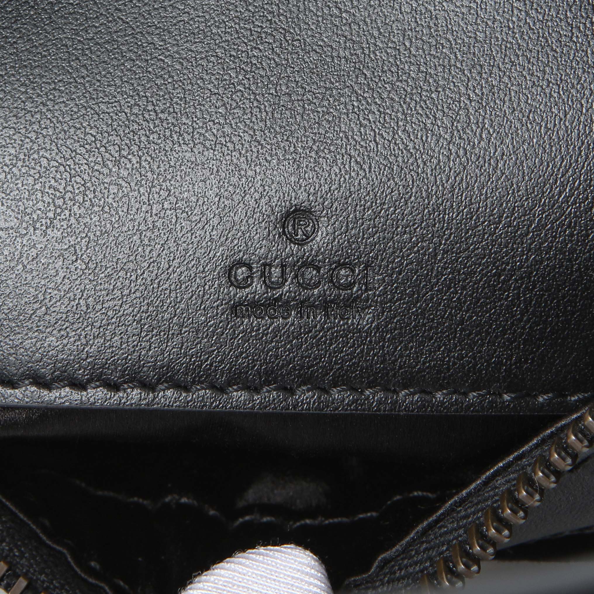 Gucci Black Velvet Matelasse Double G Studs Marmont Half Moon Hobo - Image 5