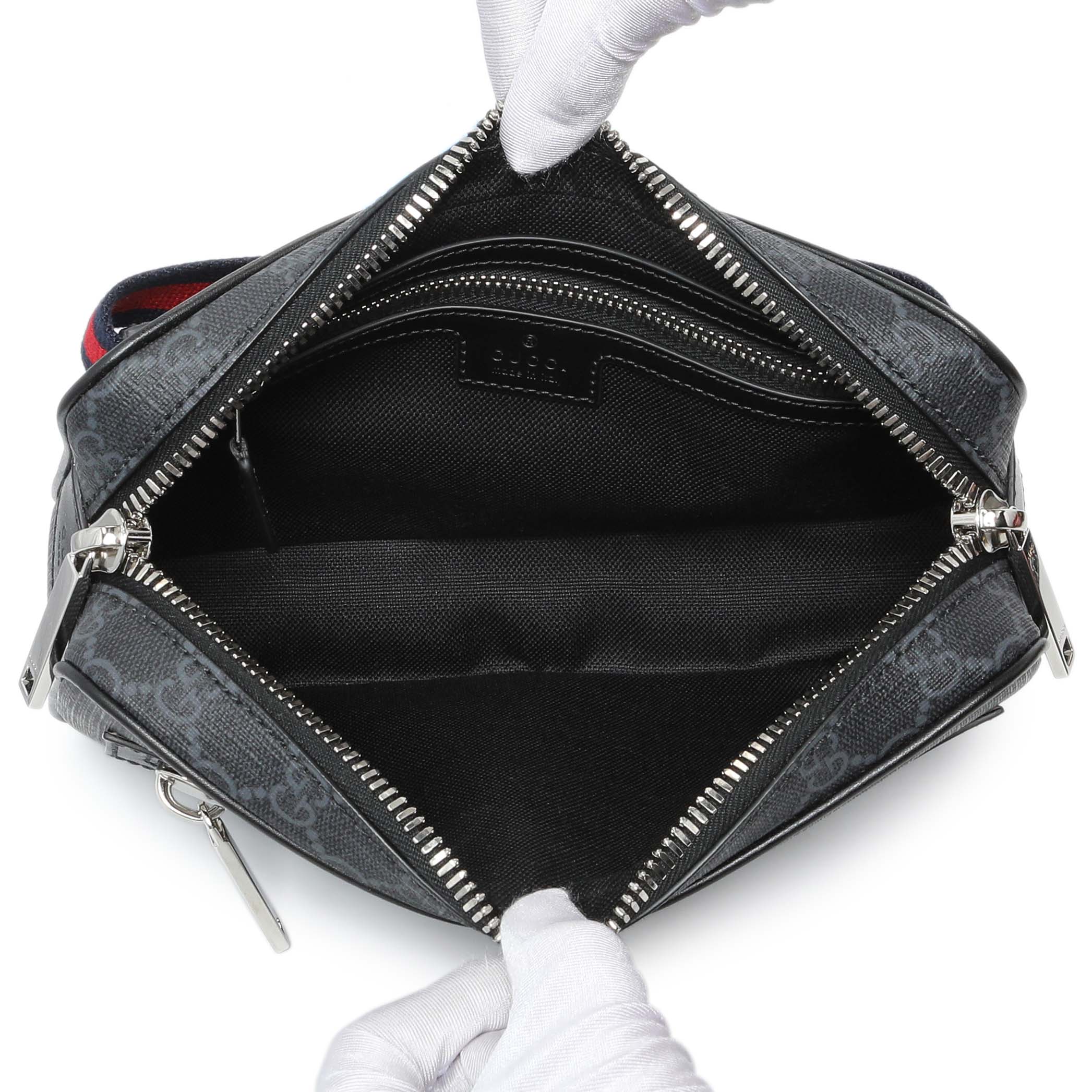 Gucci GG Supreme Monogram Web Belt Bag - Image 4
