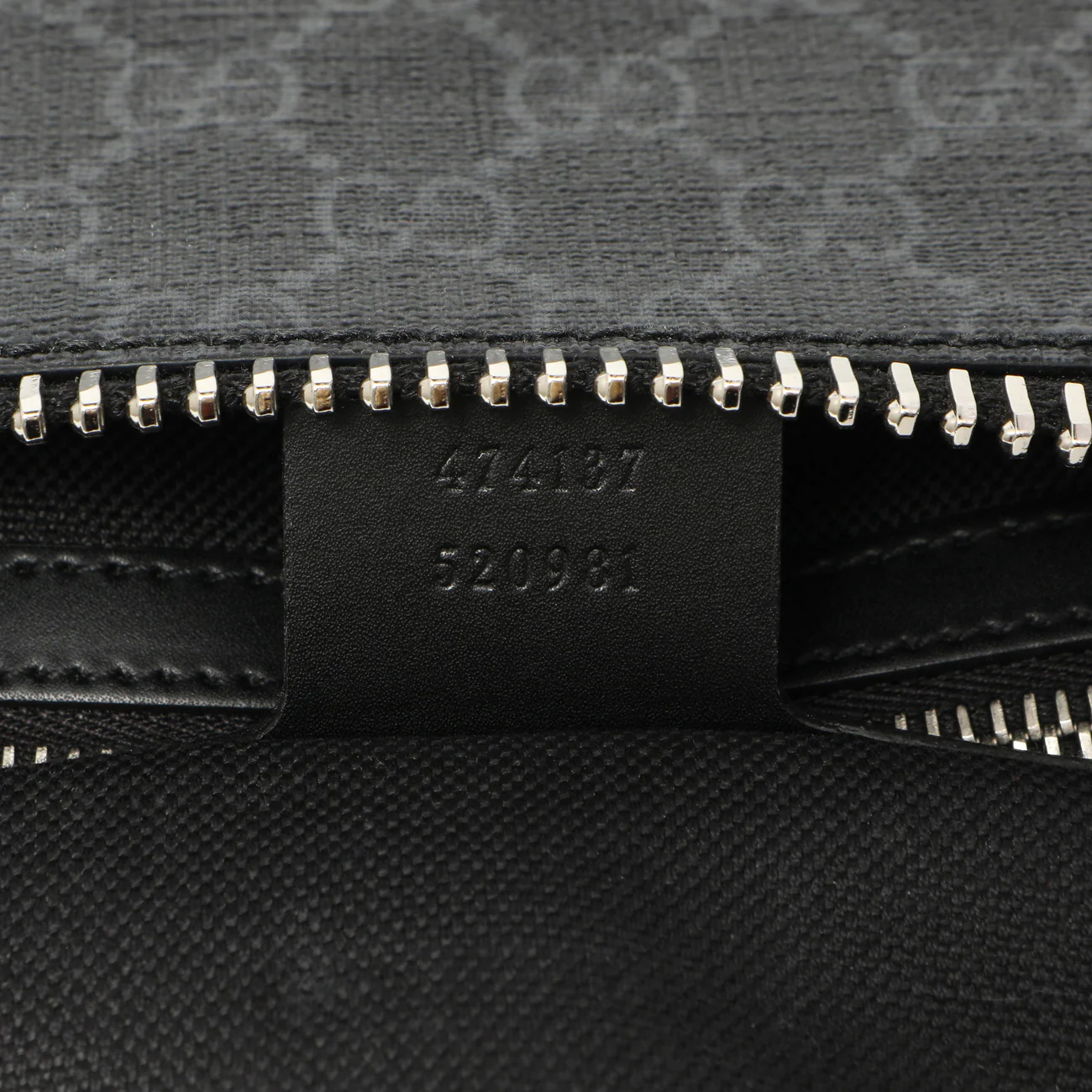Gucci GG Supreme Monogram Web Flat Messenger Bag - Image 6