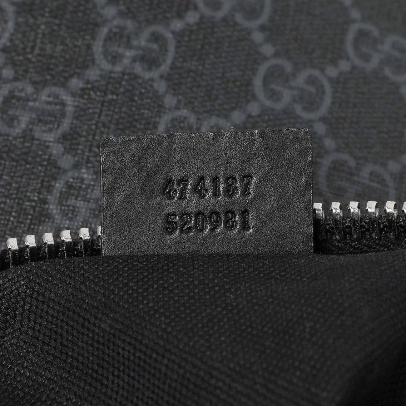 Gucci GG Supreme Monogram Web Flat Messenger Bag - Image 10
