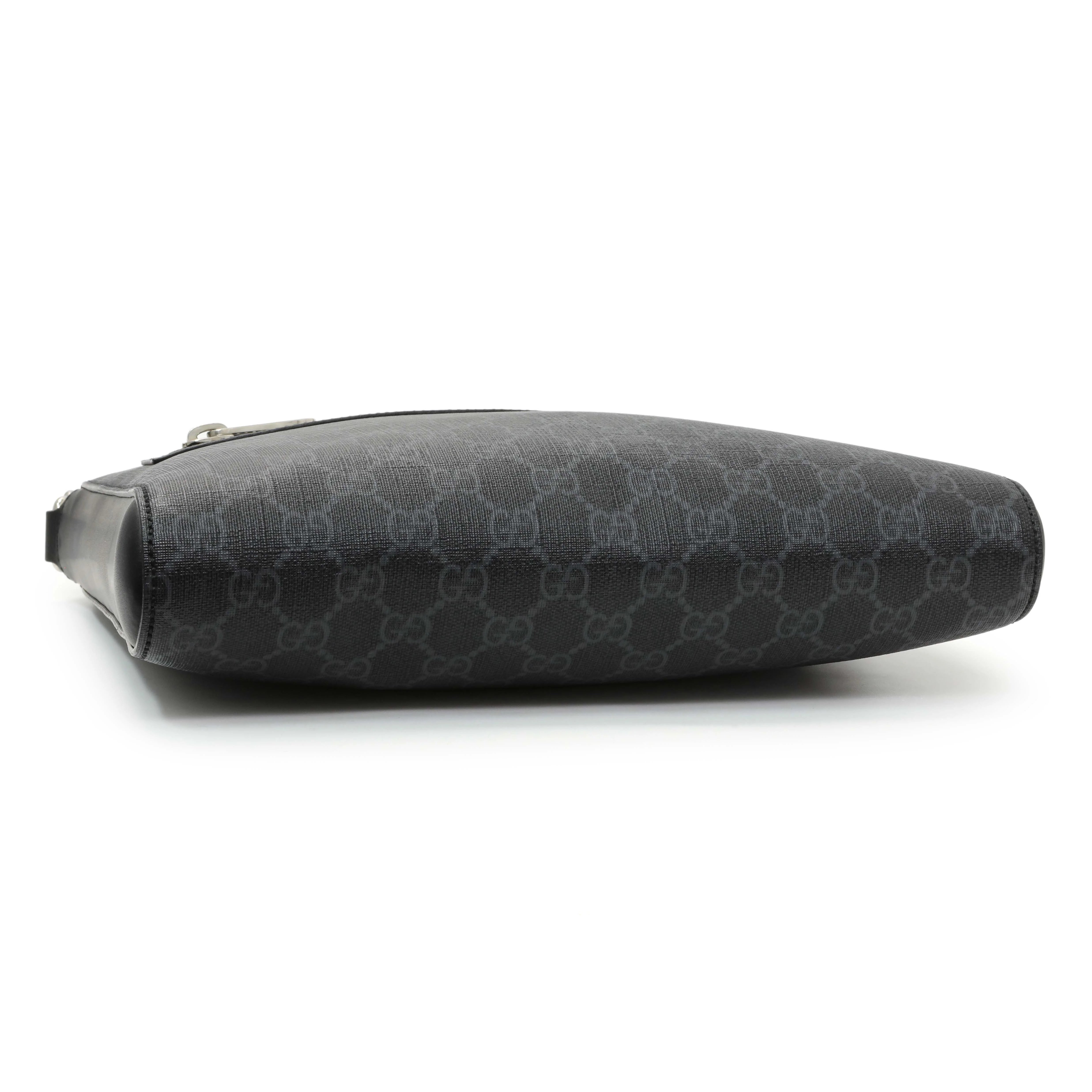 Gucci GG Supreme Monogram Web Flat Messenger Bag - Image 3