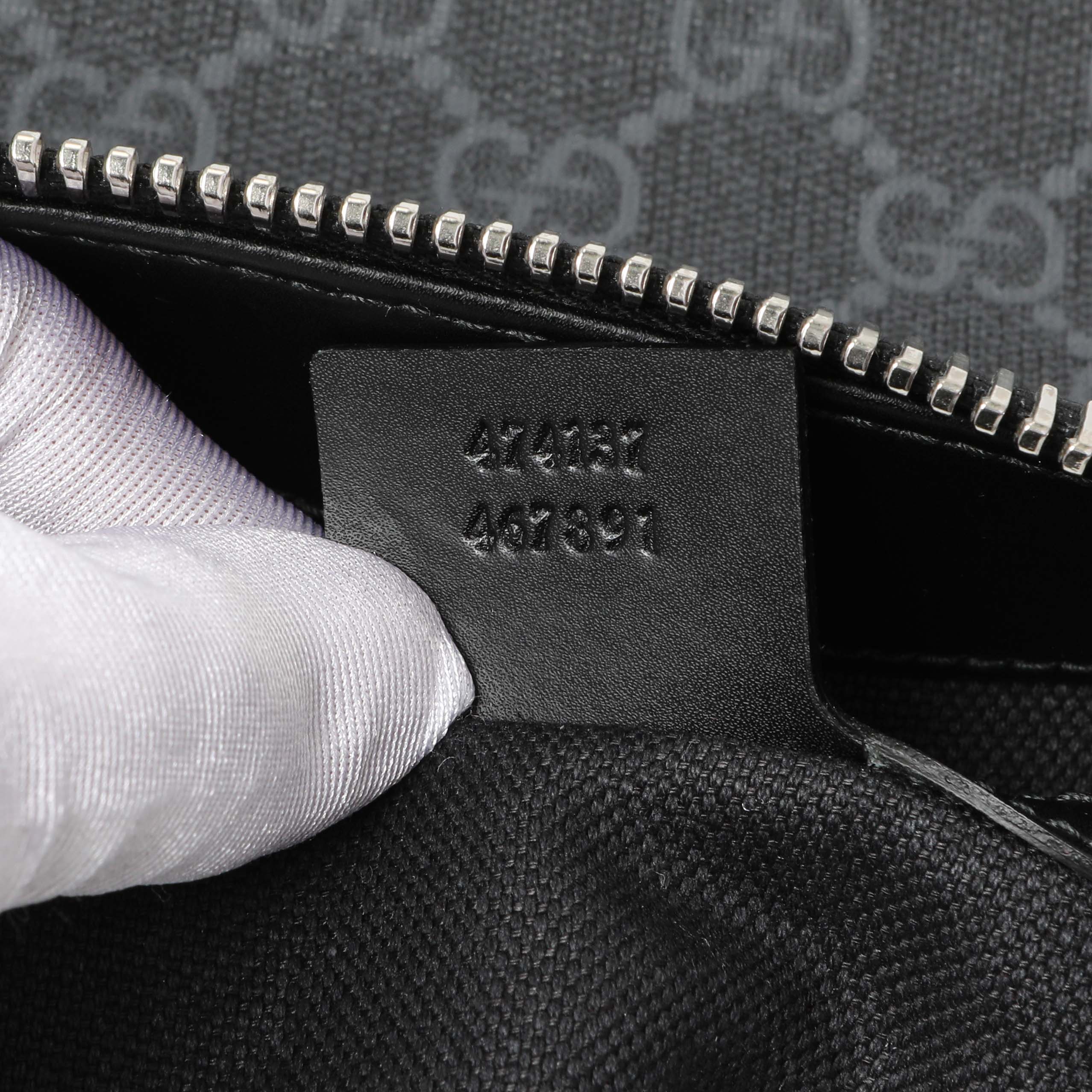 Gucci GG Supreme Monogram Web Flat Messenger Bag - Image 6