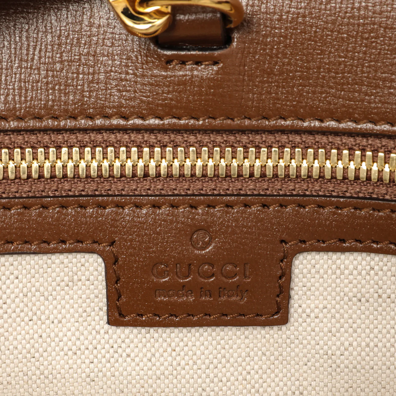 Gucci GG Supreme Small Retro Interlocking G Tote - Image 5