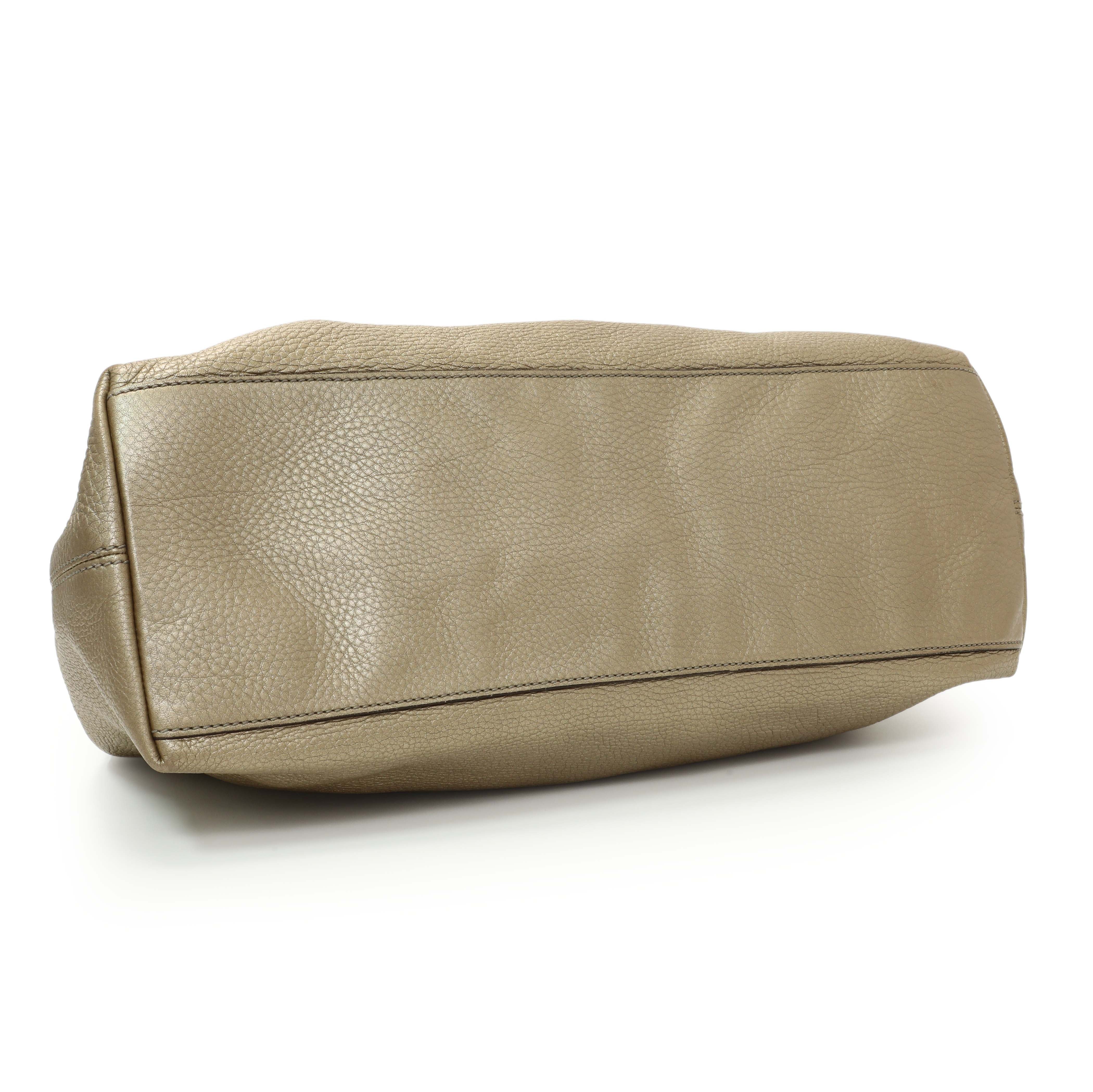 Gucci Gold Pebbled Calfskin Medium Soho Chain Shoulder Bag - Image 3