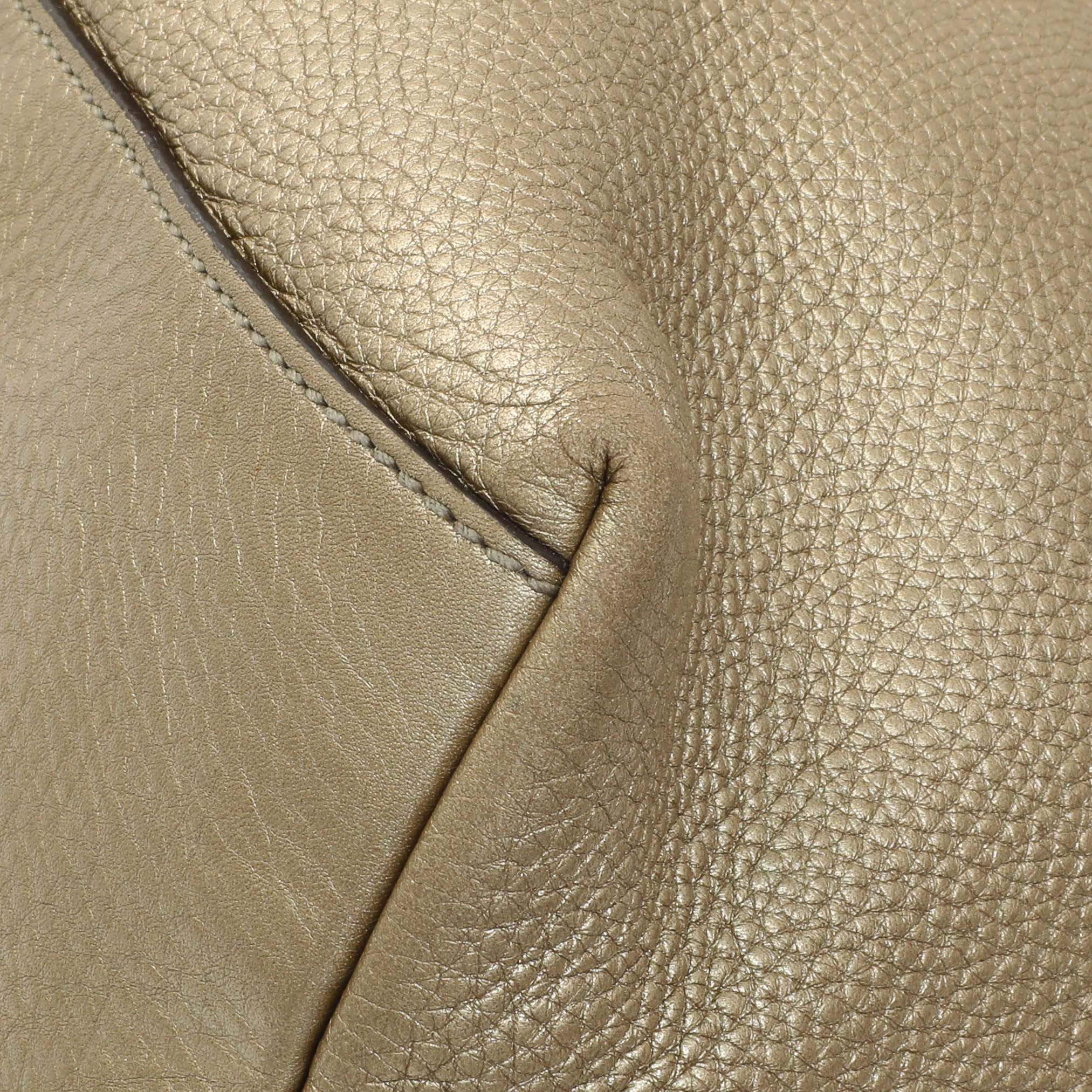Gucci Gold Pebbled Calfskin Medium Soho Chain Shoulder Bag - Image 5