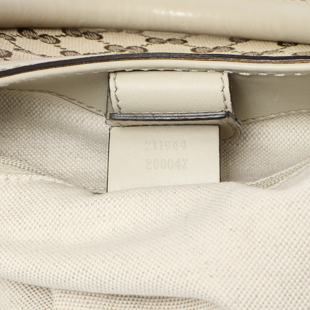 Gucci Ivory Monogram Medium Sukey Tote - Image 10