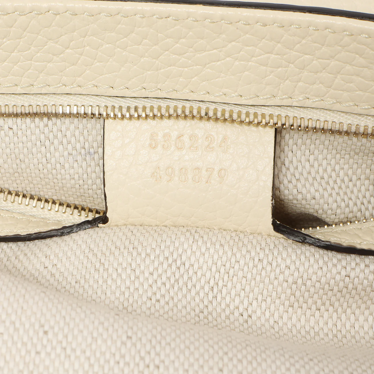 Gucci Ivory Pebbled Calfskin Medium Soho Flap Crossbody - Image 10