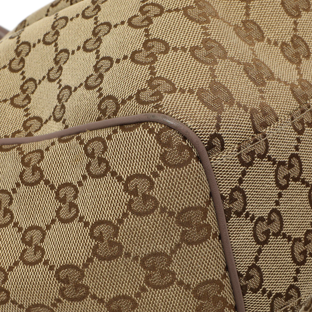 Gucci Mauve Monogram Medium Sukey - Image 6