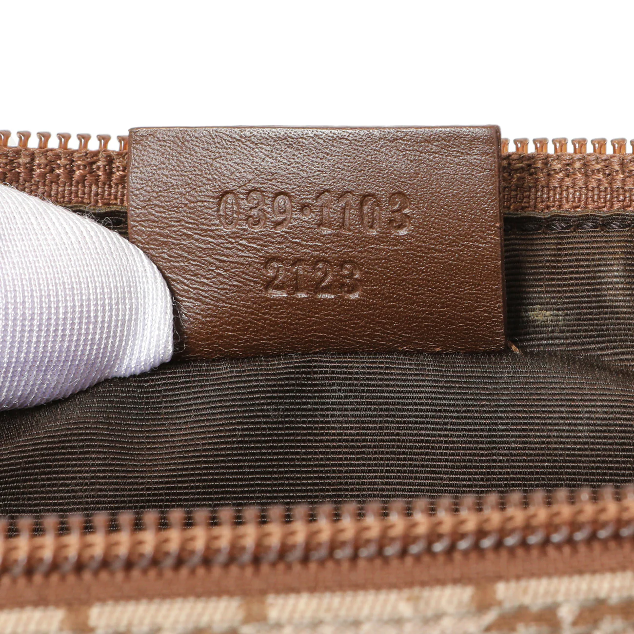 Gucci Monogram Canvas Boat Pochette - Image 10
