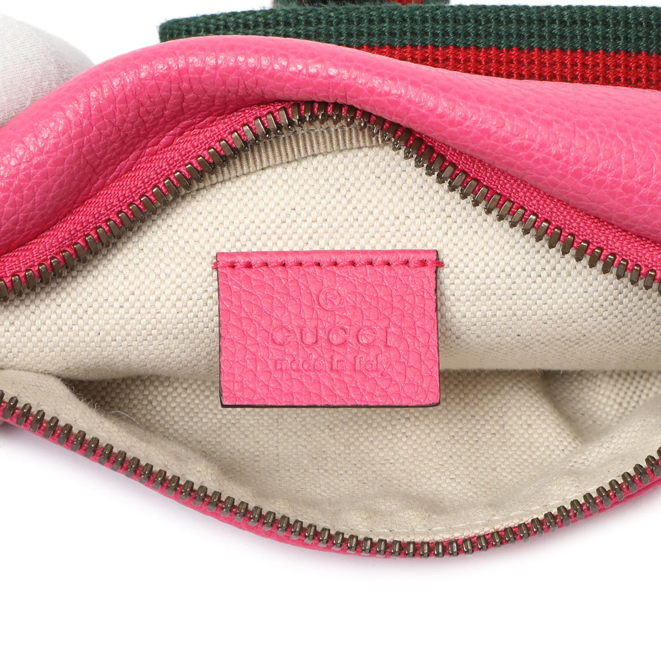 Gucci Pink Grained Calfskin Small Logo Belt Bag - Image 5