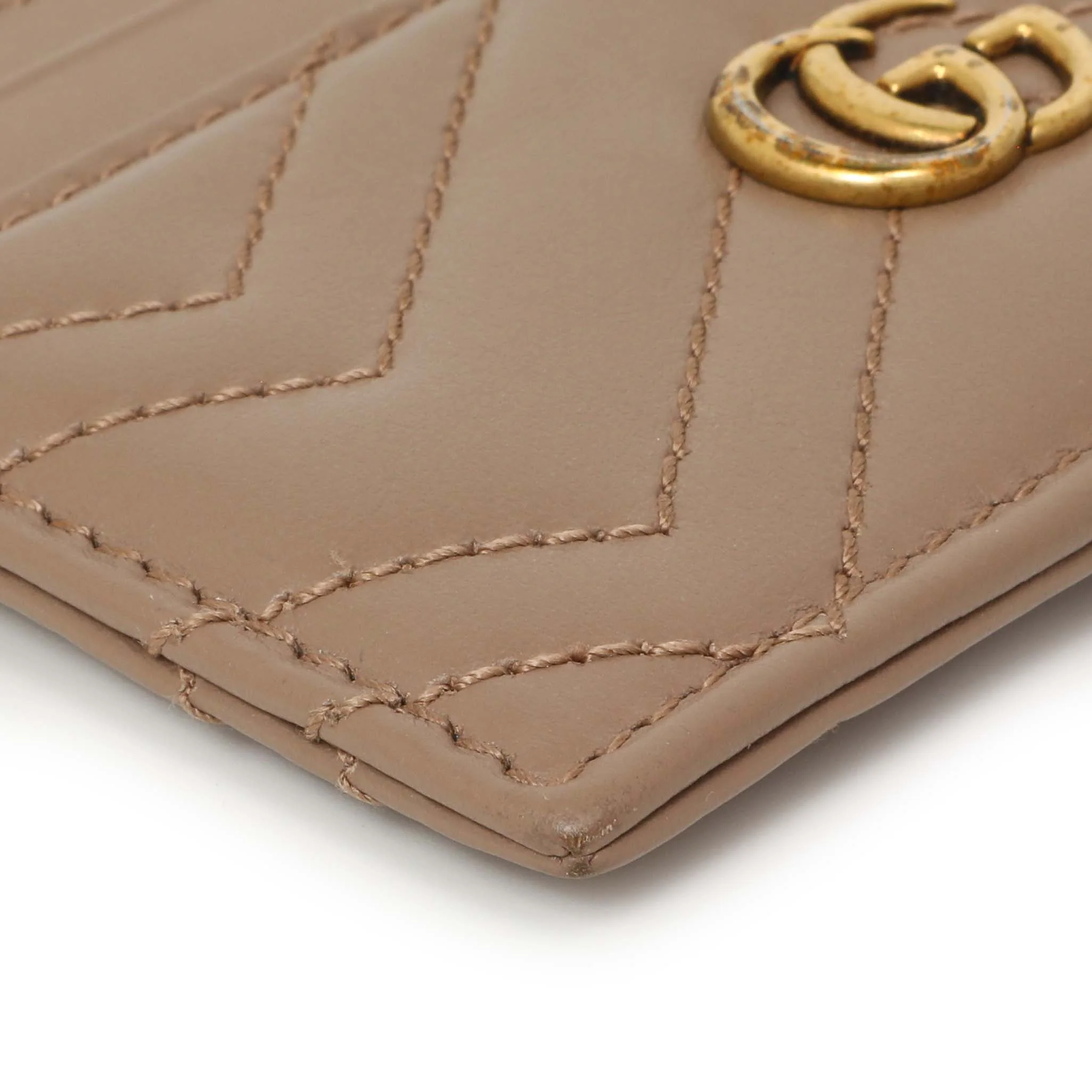 Gucci Porcelain Rose Calfskin Matelasse GG Marmont Card Holder - Image 4