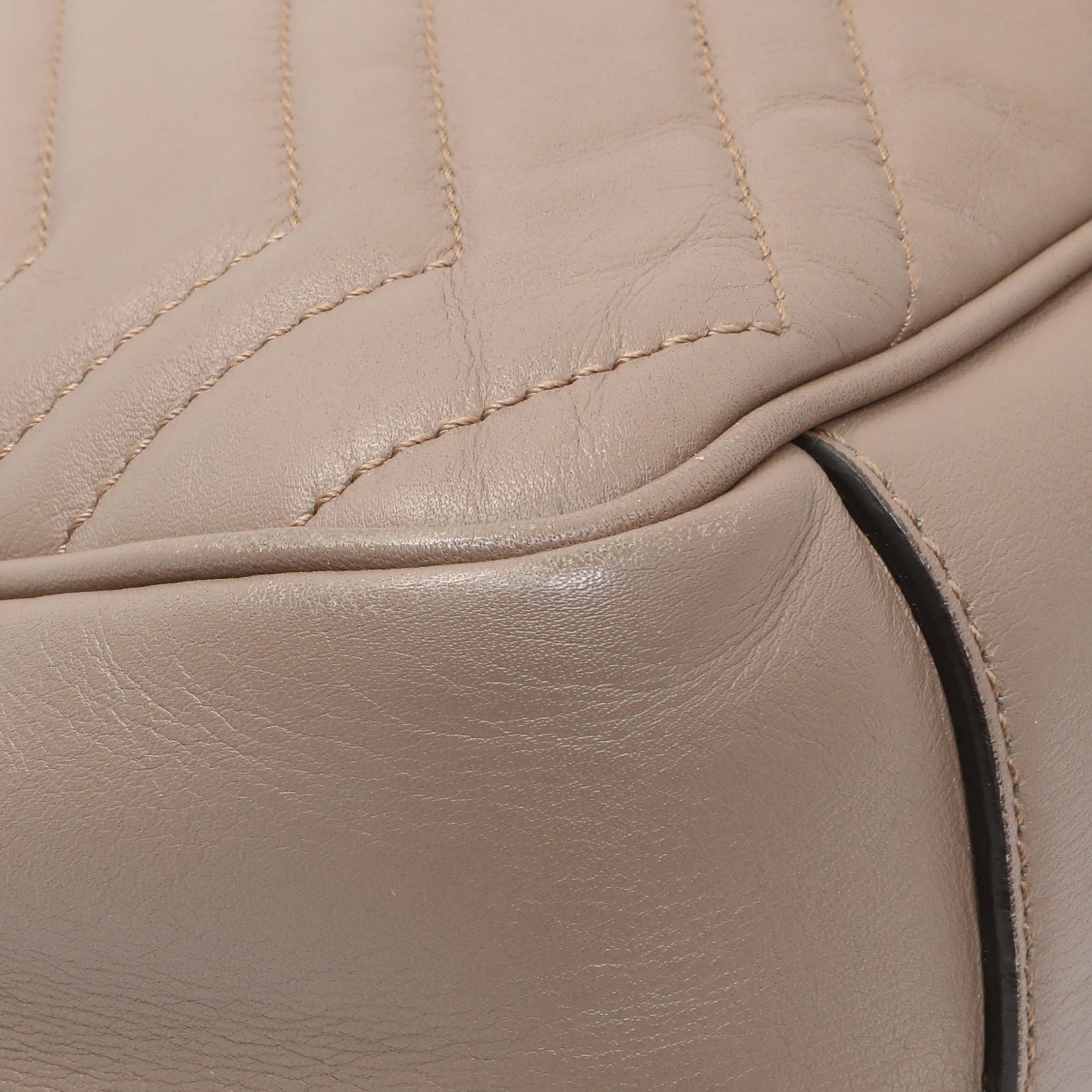 Gucci Porcelain Rose Calfskin Matelasse Medium GG Marmont Shoulder Bag - Image 6