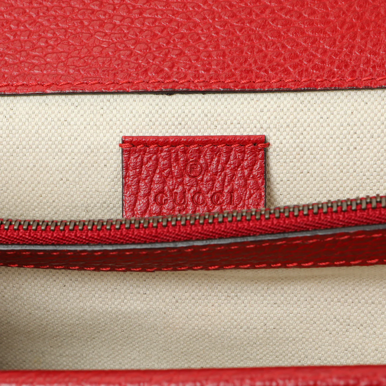 Gucci Red Calfskin Small Dionysus Shoulder Bag - Image 5
