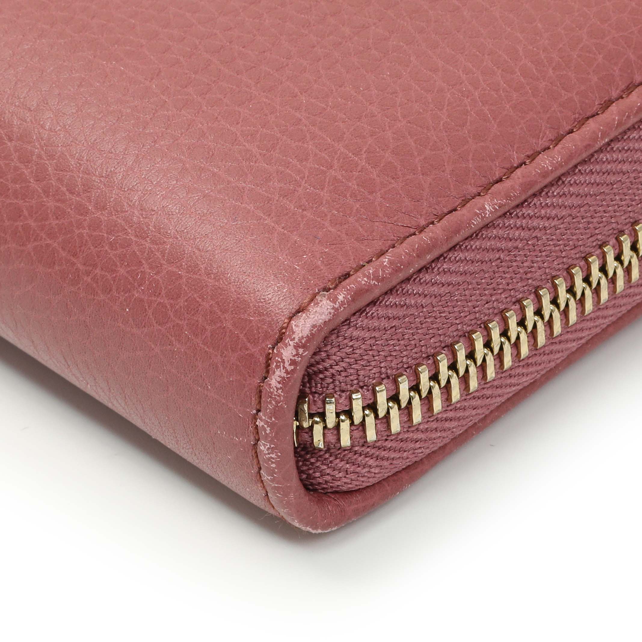 Gucci Rose Pebbled Calfskin Soho Zip Around Wallet - Image 5