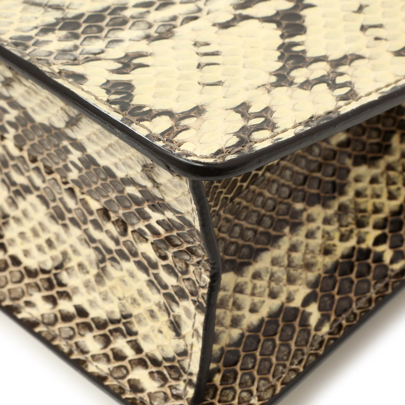 Gucci Snakeskin Small Sylvie Shoulder Bag - Image 7