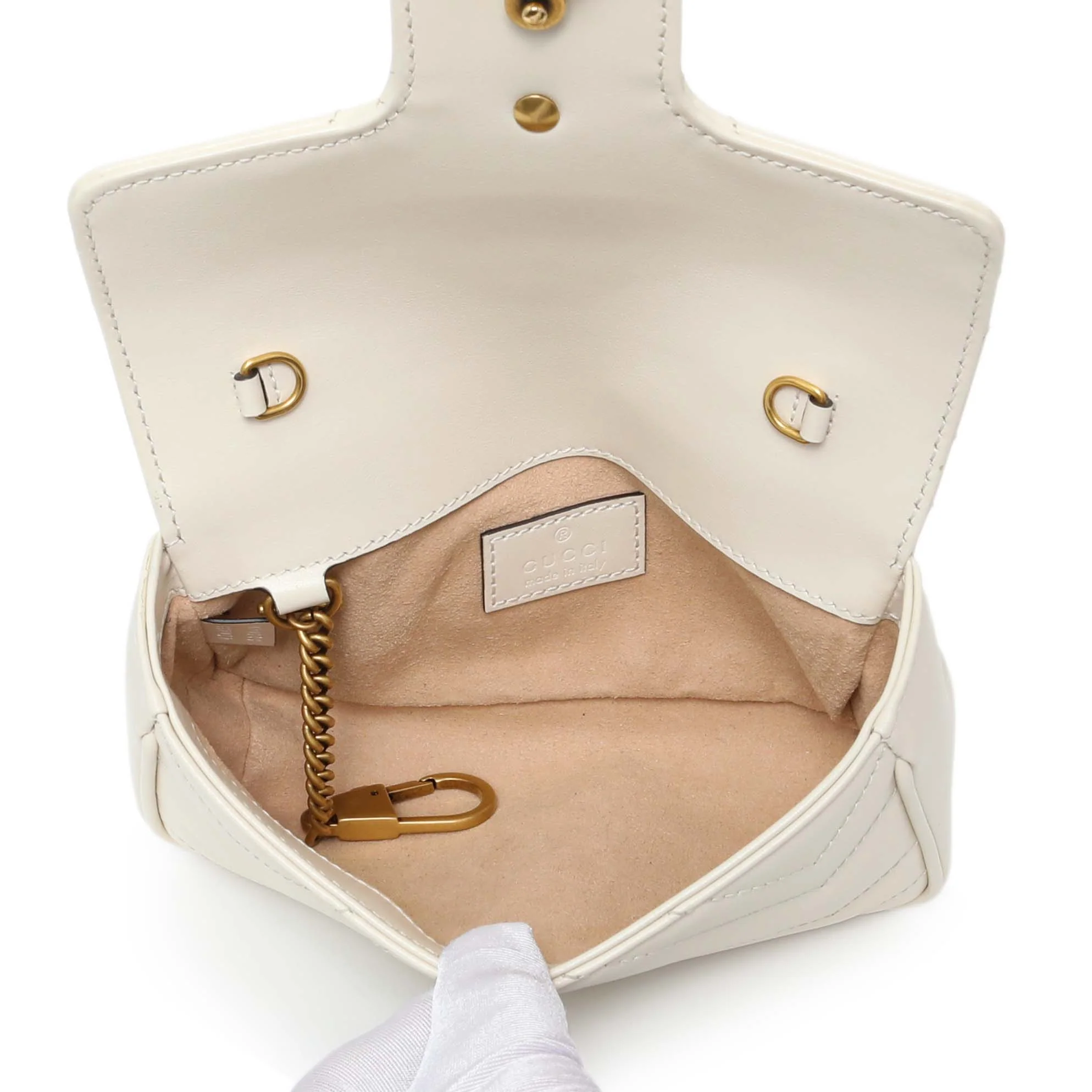 Gucci White Calfskin Matelasse Super Mini GG Marmont - Image 4