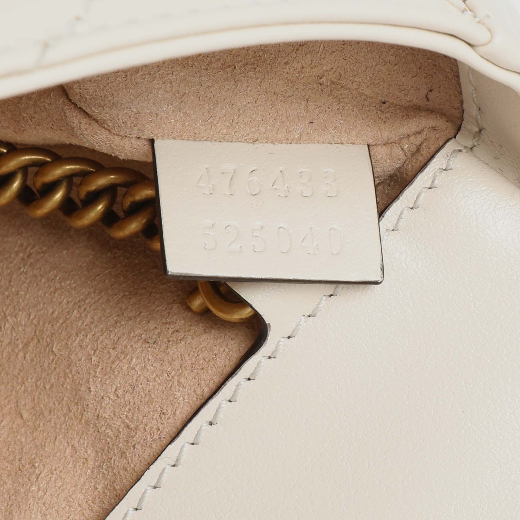 Gucci White Calfskin Matelasse Super Mini GG Marmont - Image 6