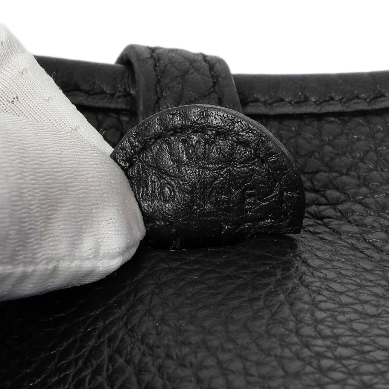 Hermes Black Clemence Evelyne TPM - Image 6