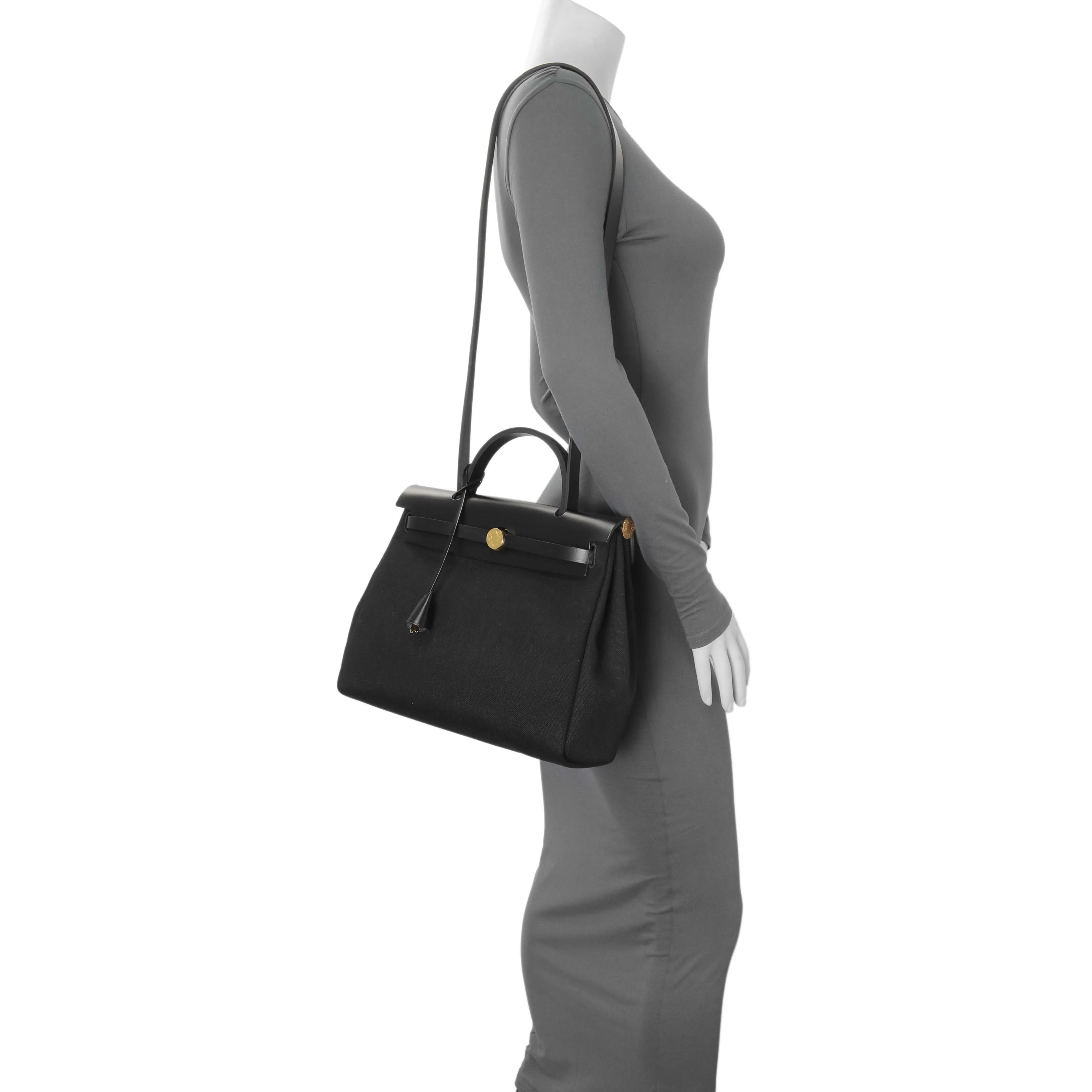 Hermes Black Military Toile Vache Hunter Herbag Zip Retourne 31 PM - Image 8