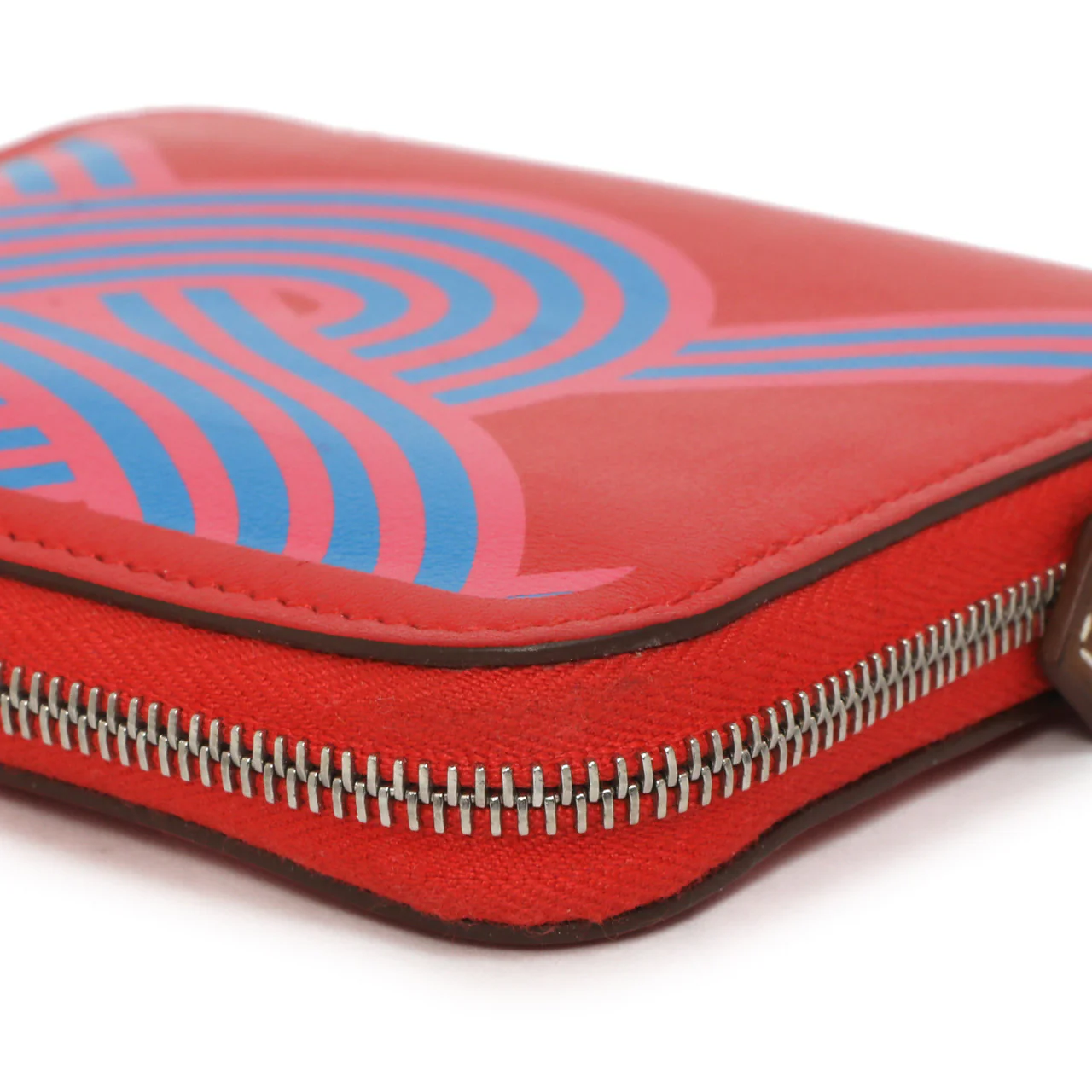 Hermes Rouge De Coeur Swift Noeuds Marins Silk'in Compact Zip  Wallet - Image 7