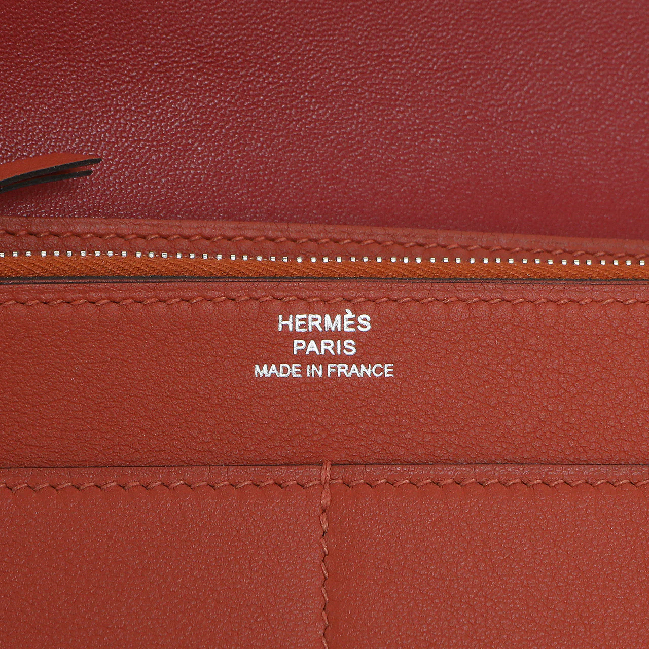 Hermes Vermillion Swift Leather Dogon Duo Wallet - Image 9