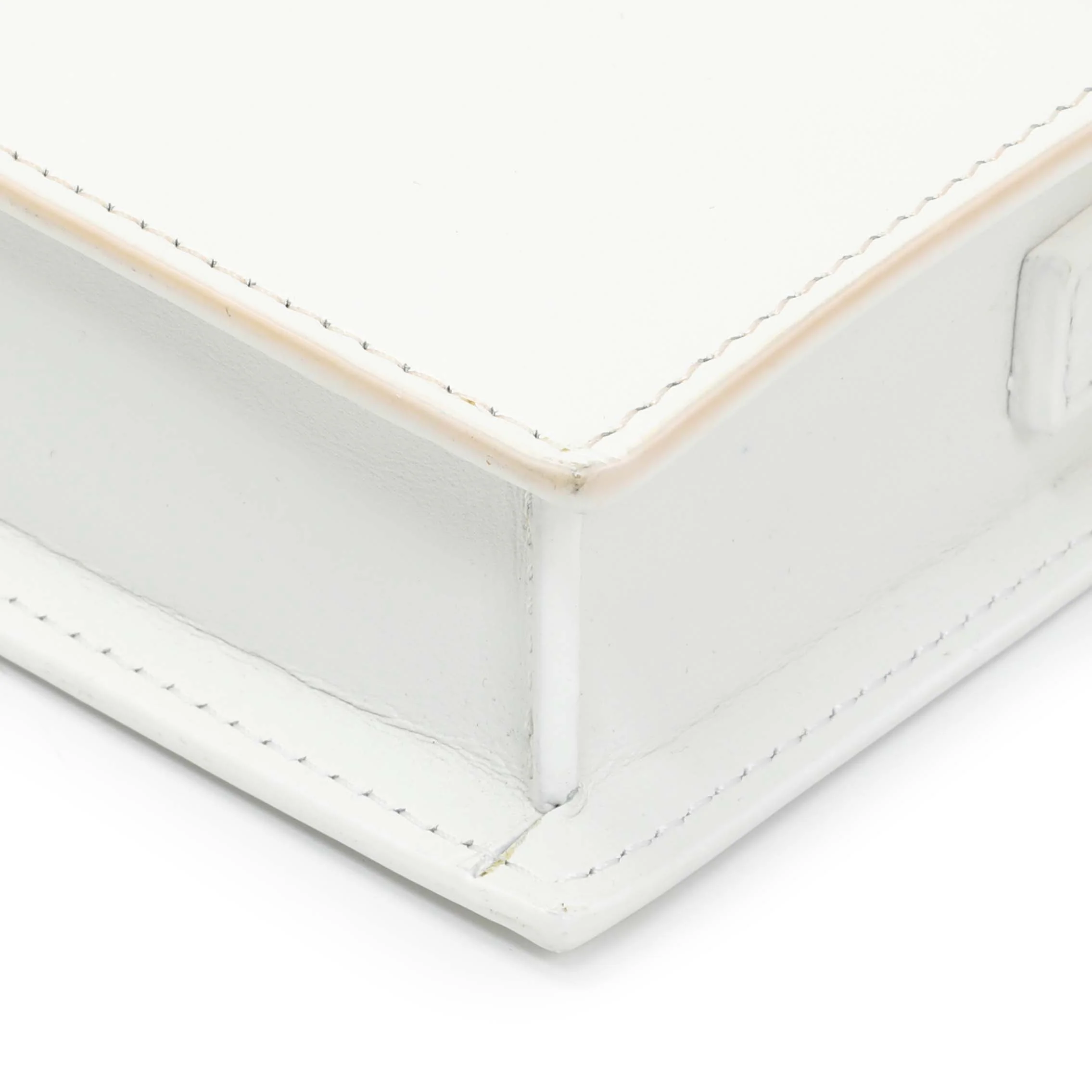 Jacquemus White Calfskin Le Ciuciu Satchel - Image 5