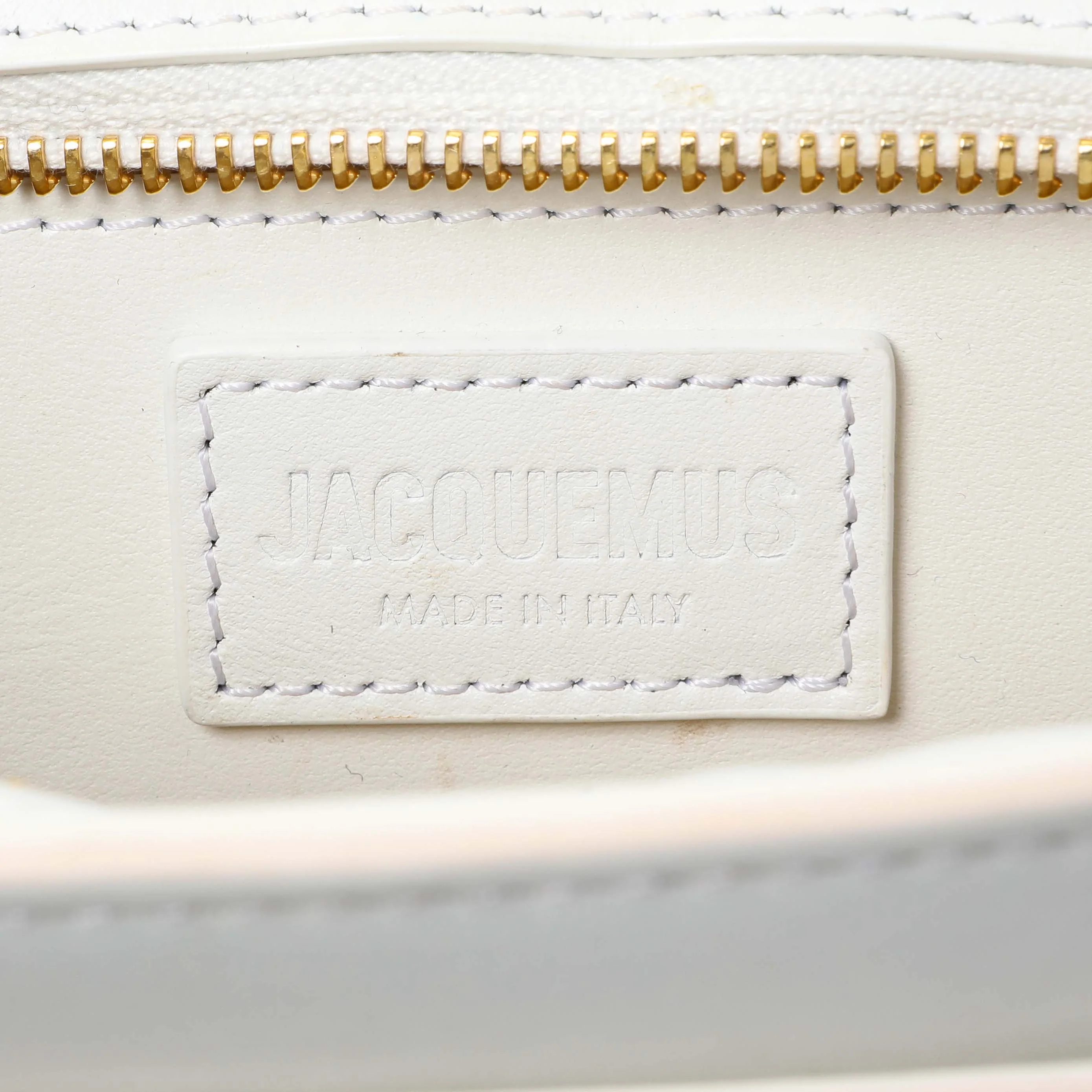 Jacquemus White Calfskin Le Ciuciu Satchel - Image 7