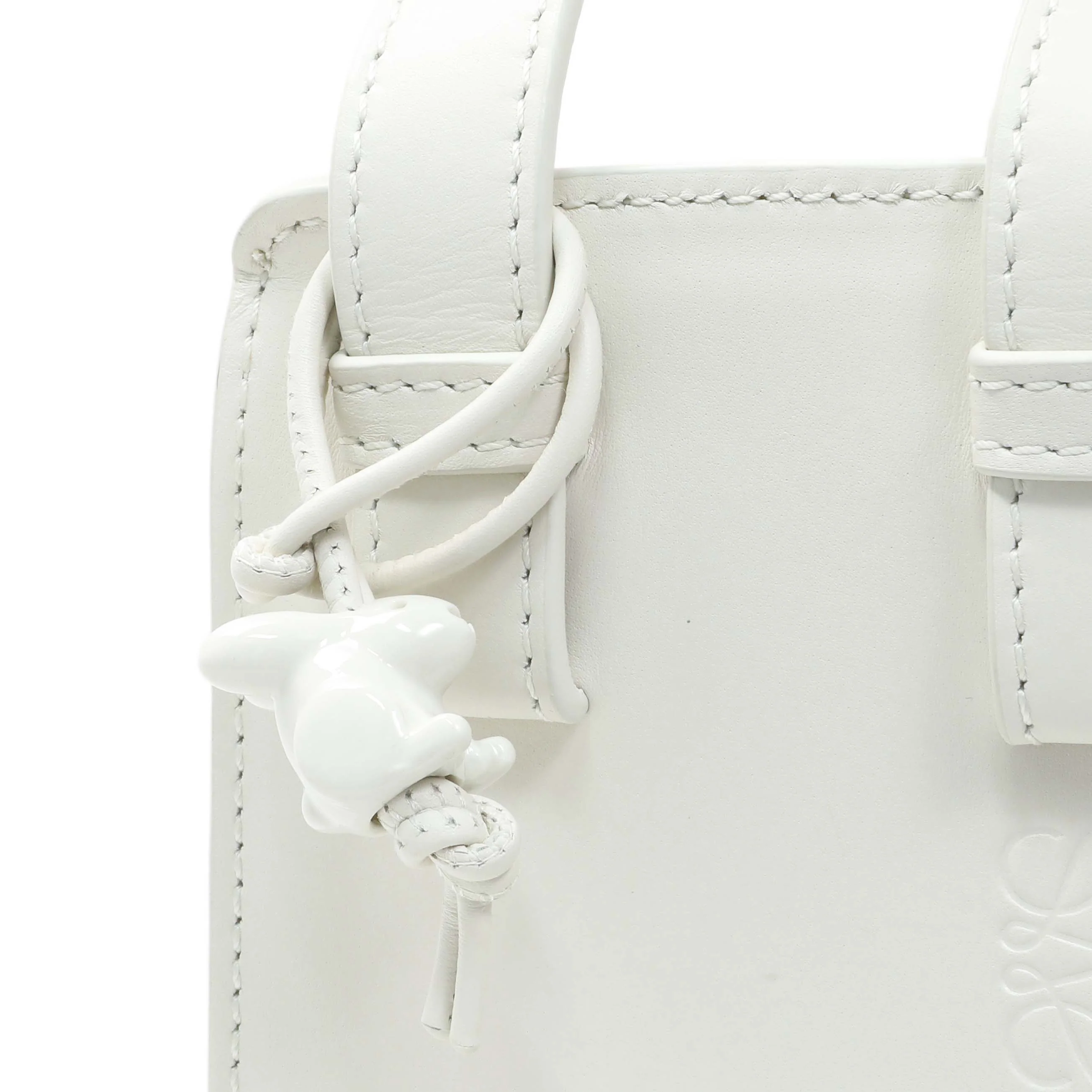 Loewe White Calfskin Compact Hammock Shoulder Bag - Image 8
