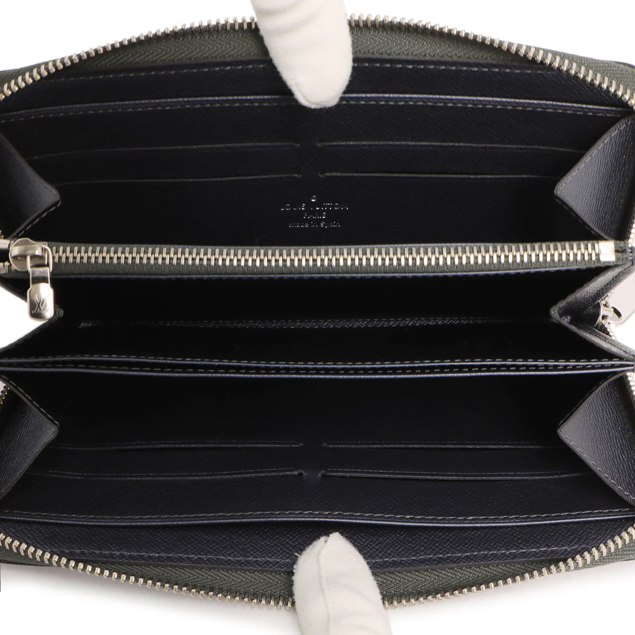 Louis Vuitton Anthracite Nacre Epi Zippy Wallet - Image 4