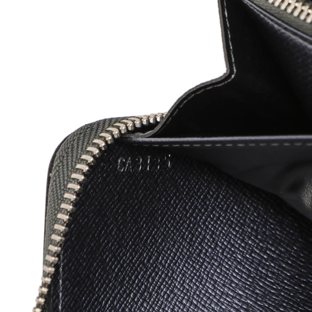 Louis Vuitton Anthracite Nacre Epi Zippy Wallet - Image 6