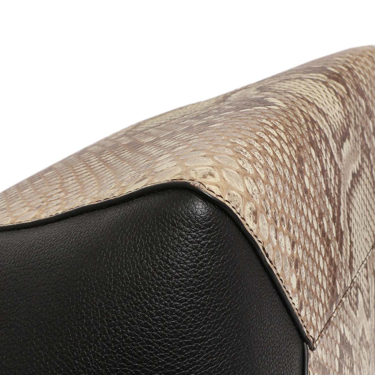 Louis Vuitton Black Calfskin Python Lockme Cabas - Image 4