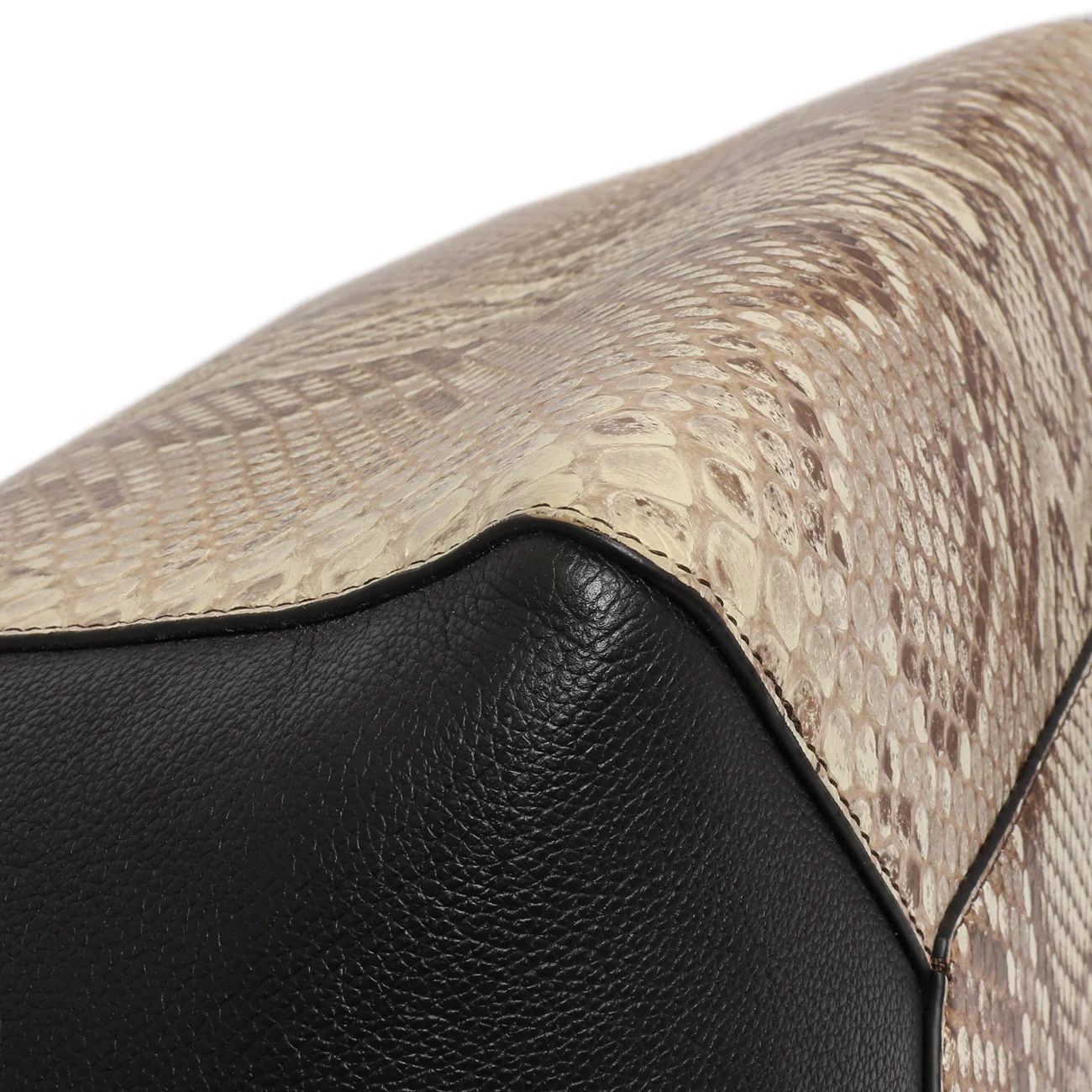 Louis Vuitton Black Calfskin Python Lockme Cabas - Image 6