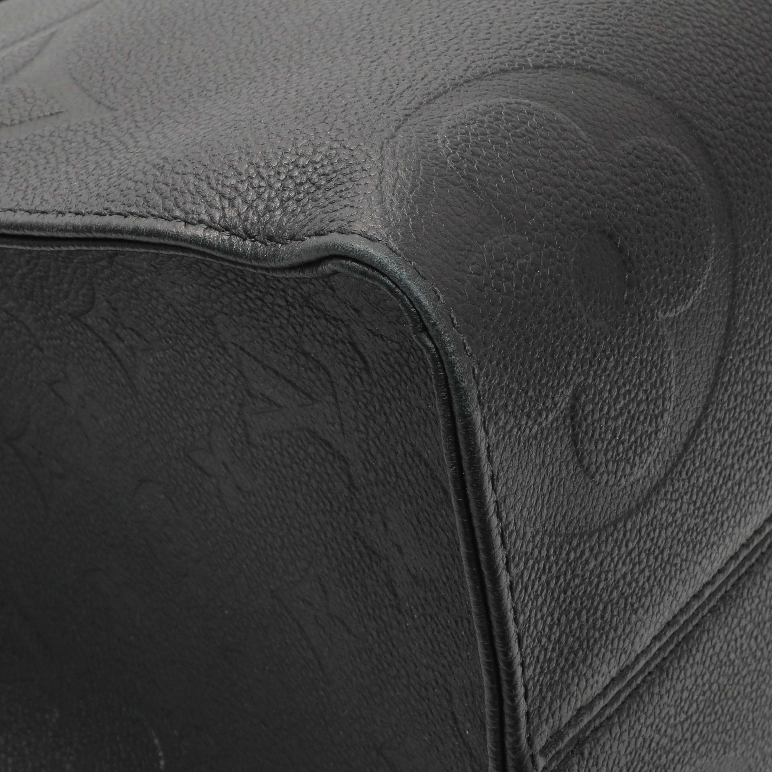 Louis Vuitton Black Empreinte Monogram Giant OnTheGo MM - Image 6
