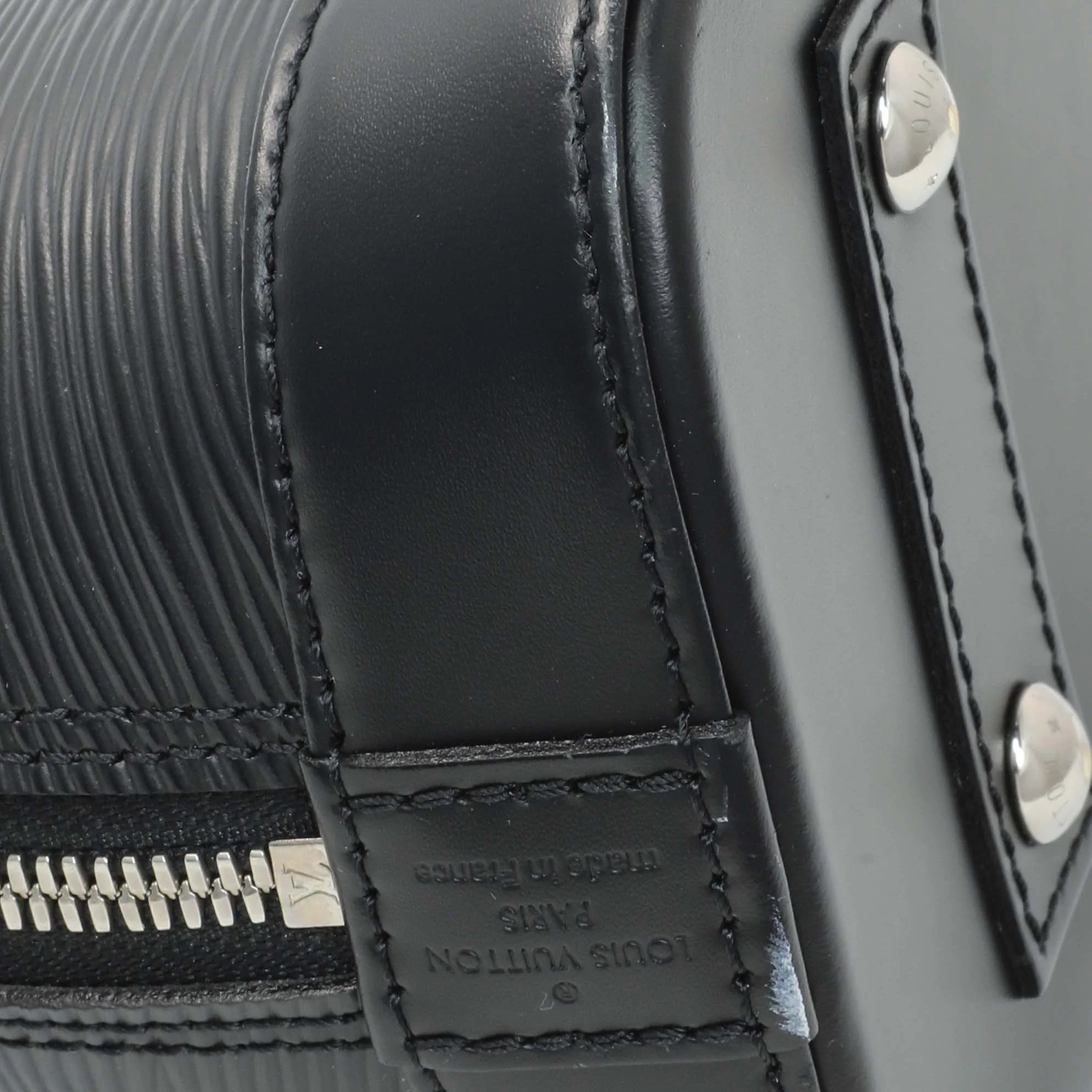 Louis Vuitton Black Epi Alma BB - Image 6
