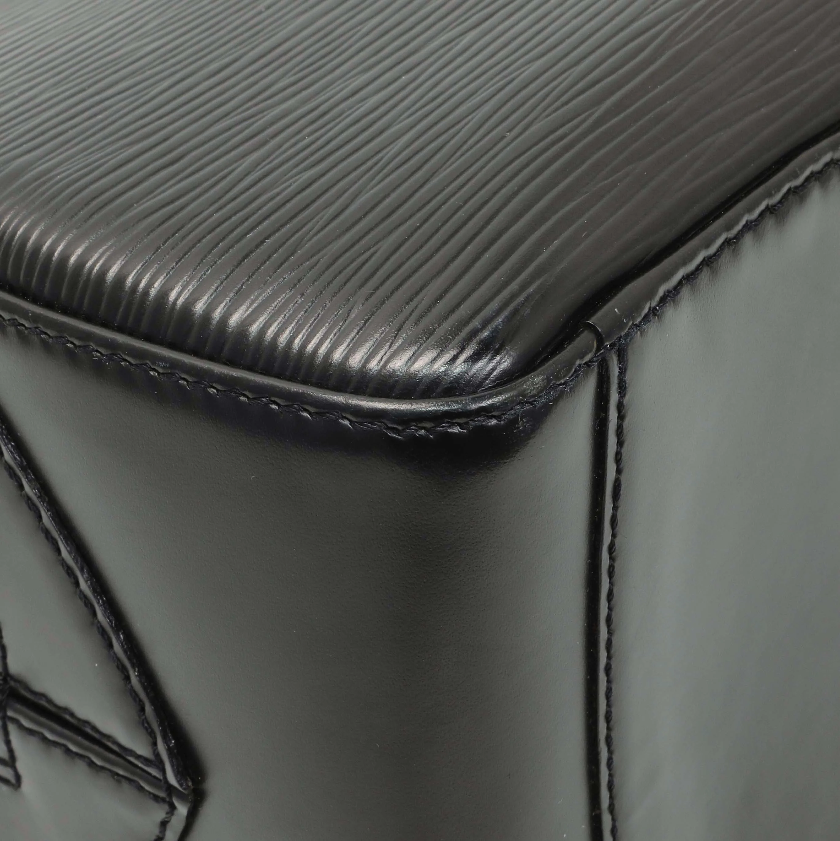 Louis Vuitton Black Epi Sablons - Image 6