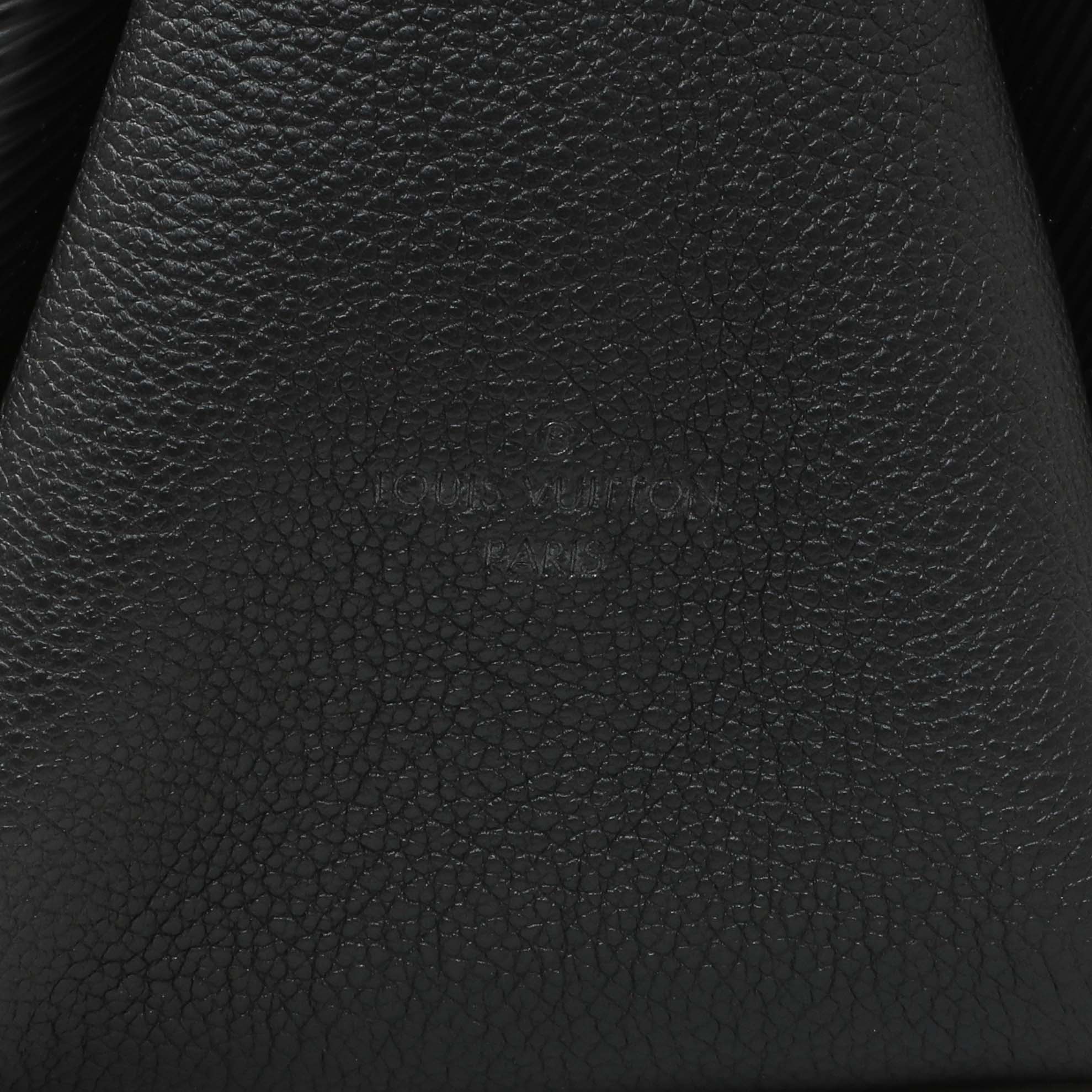 Louis Vuitton Black Epi Soufflot MM - Image 7