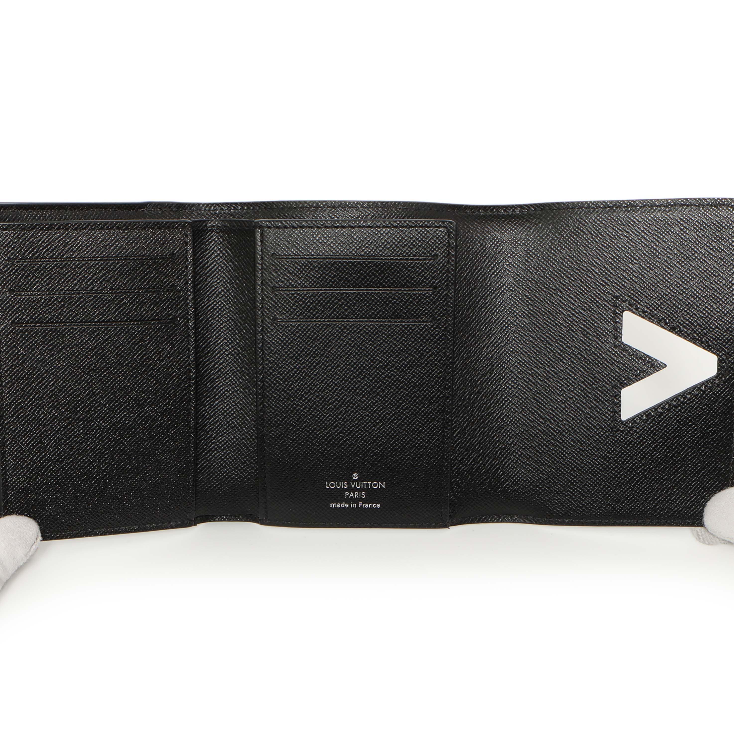 Louis Vuitton Black Epi Twist XS Wallet - Image 5