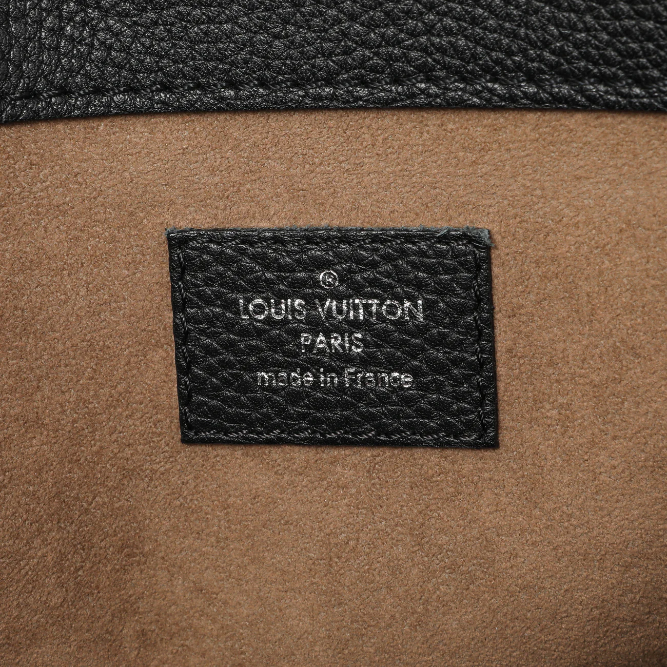 Louis Vuitton Black Mahina Calfskin Sevres - Image 5