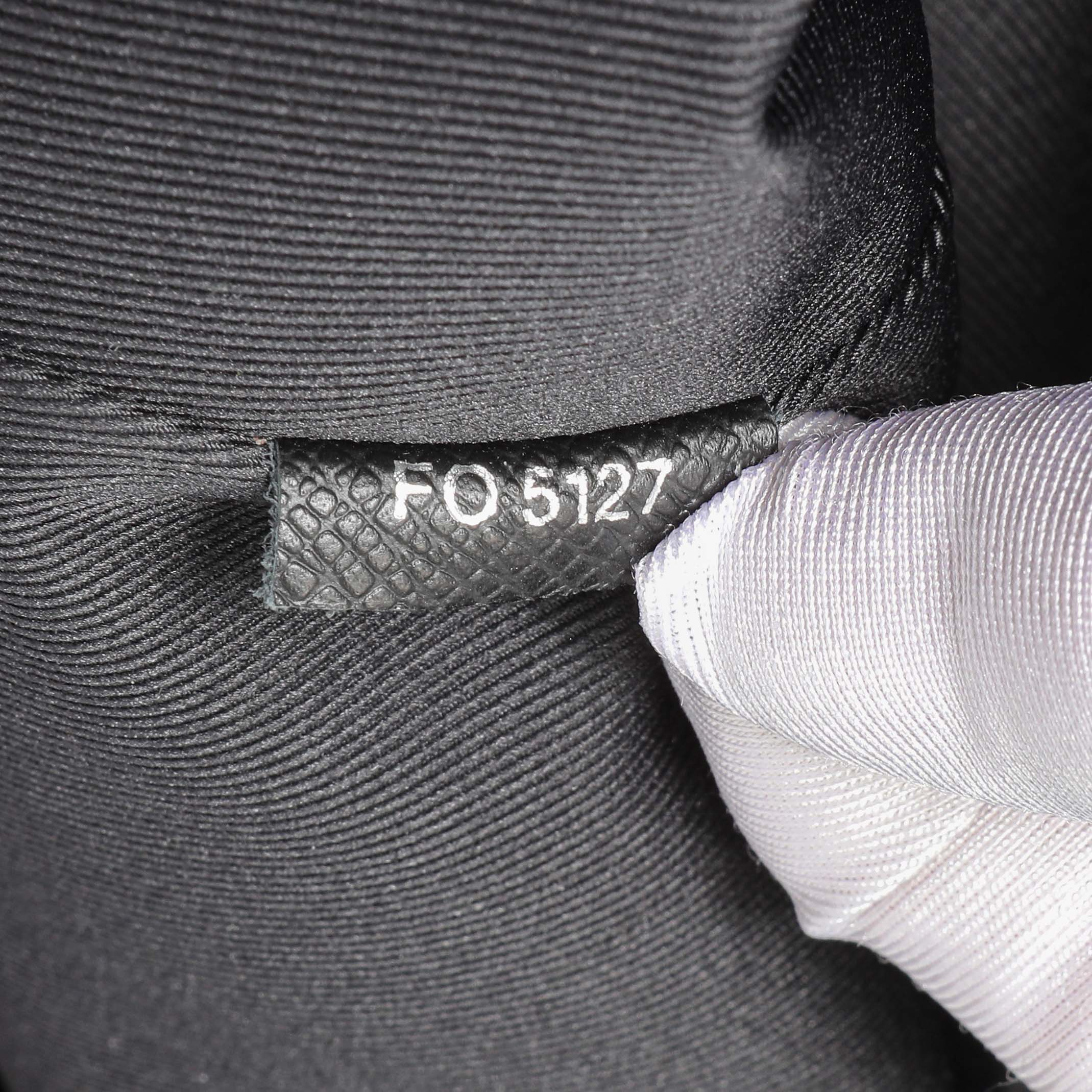 Louis Vuitton Black Taiga Outdoor Cabas - Image 10