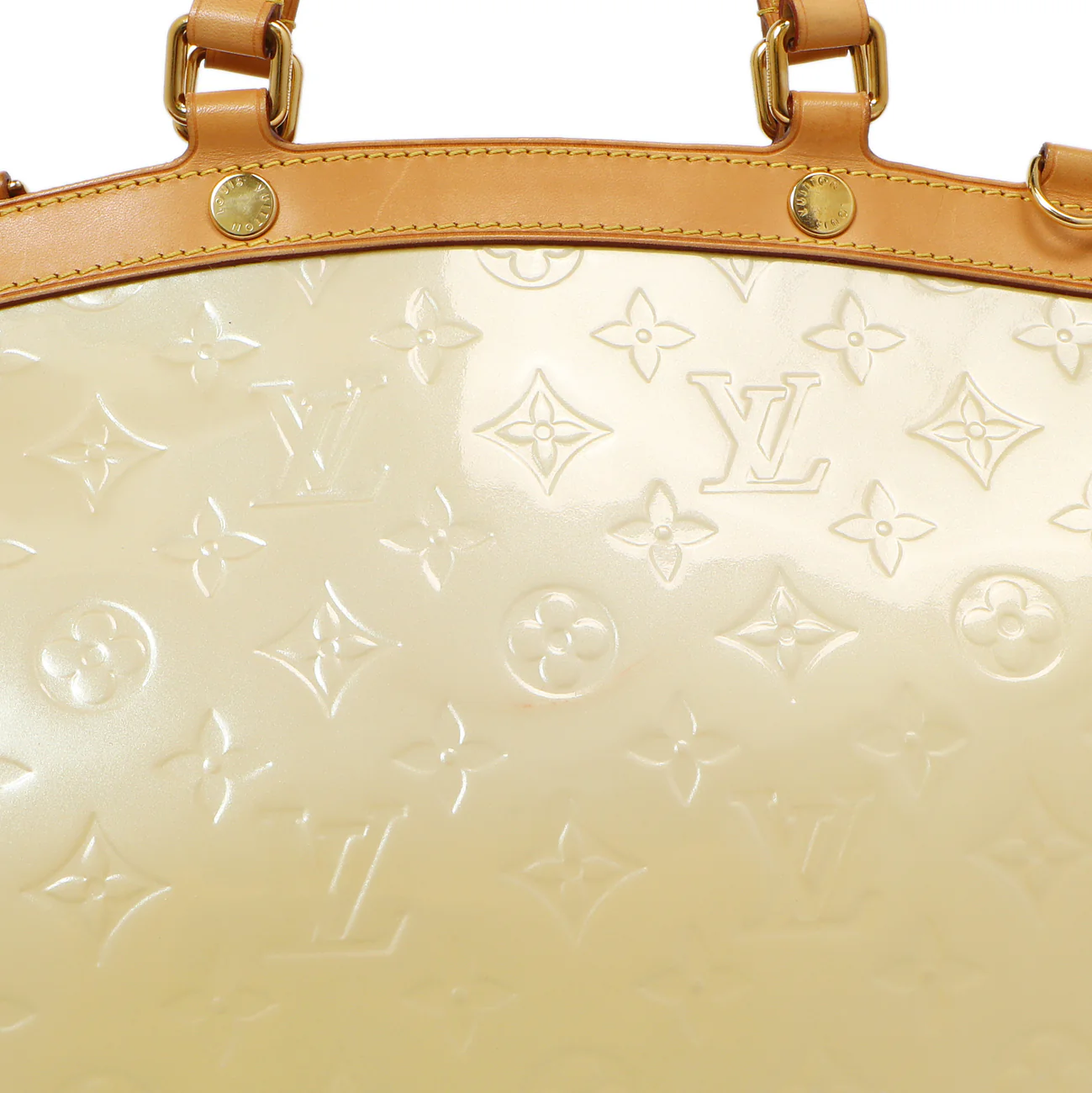 Louis Vuitton Blanc Corail Vernis Brea MM - Image 12
