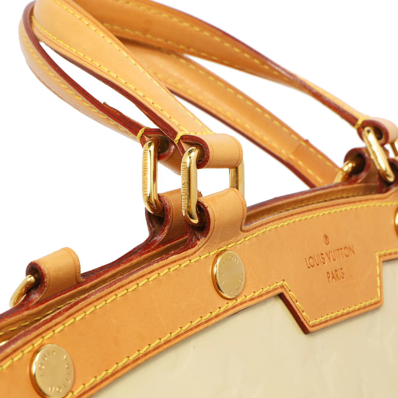 Louis Vuitton Blanc Corail Vernis Brea MM - Image 13