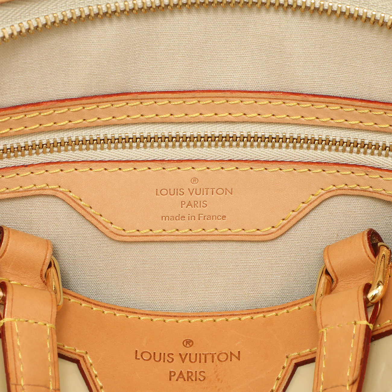 Louis Vuitton Blanc Corail Vernis Brea MM - Image 9