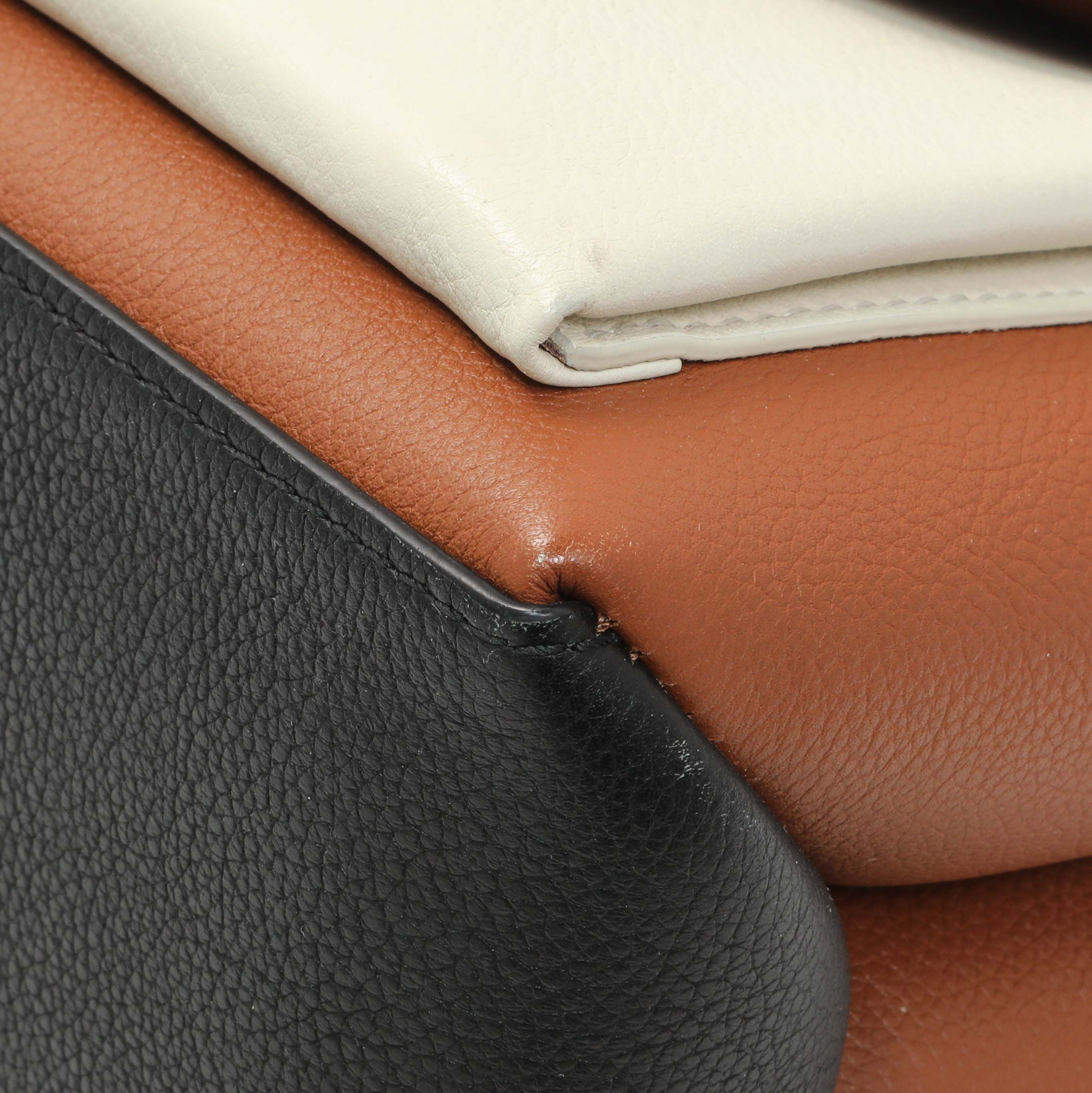 Louis Vuitton Caramel Creme Black Soft Calfskin My Lockme Top Handle - Image 5