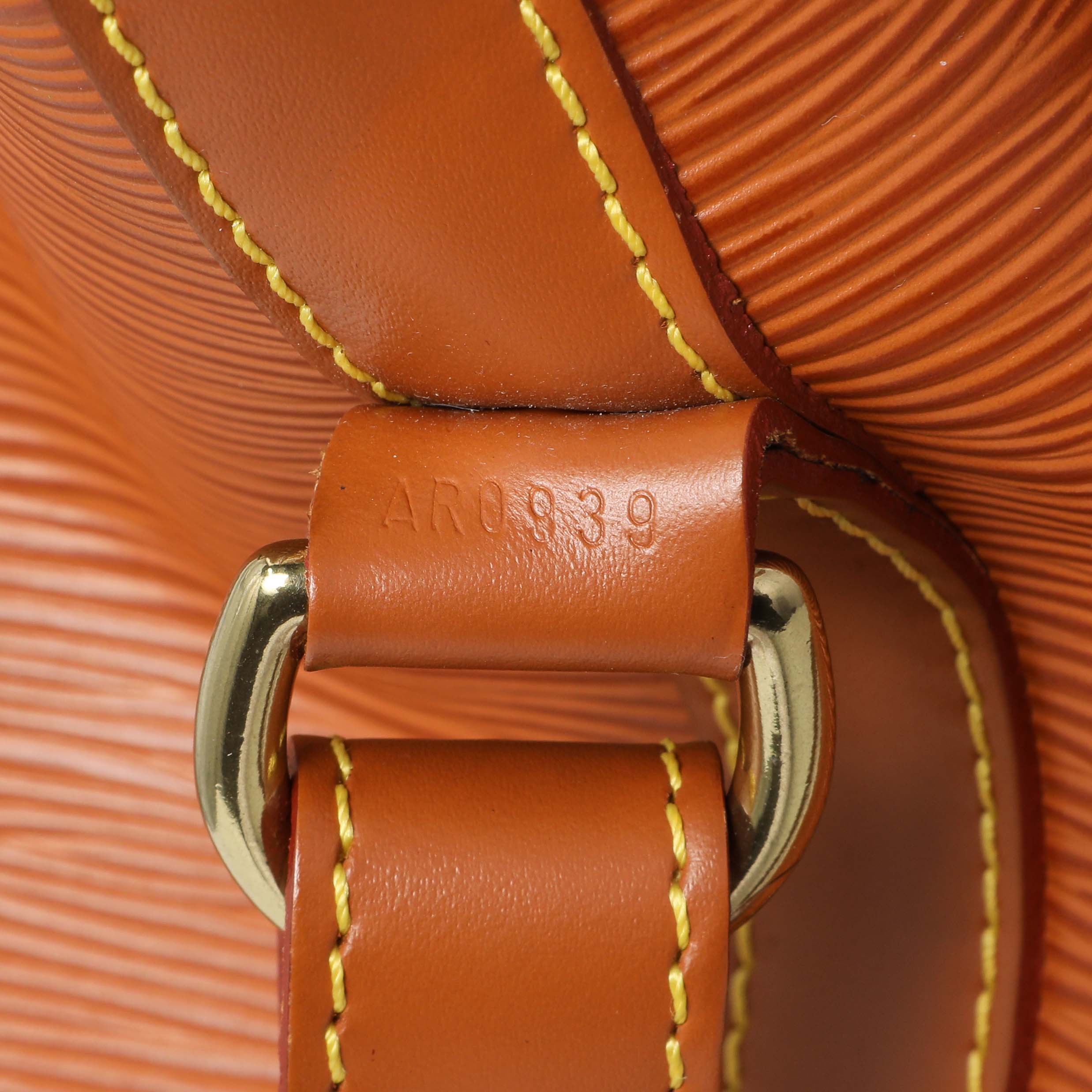Louis Vuitton Cipango Epi Petit Noe - Image 10