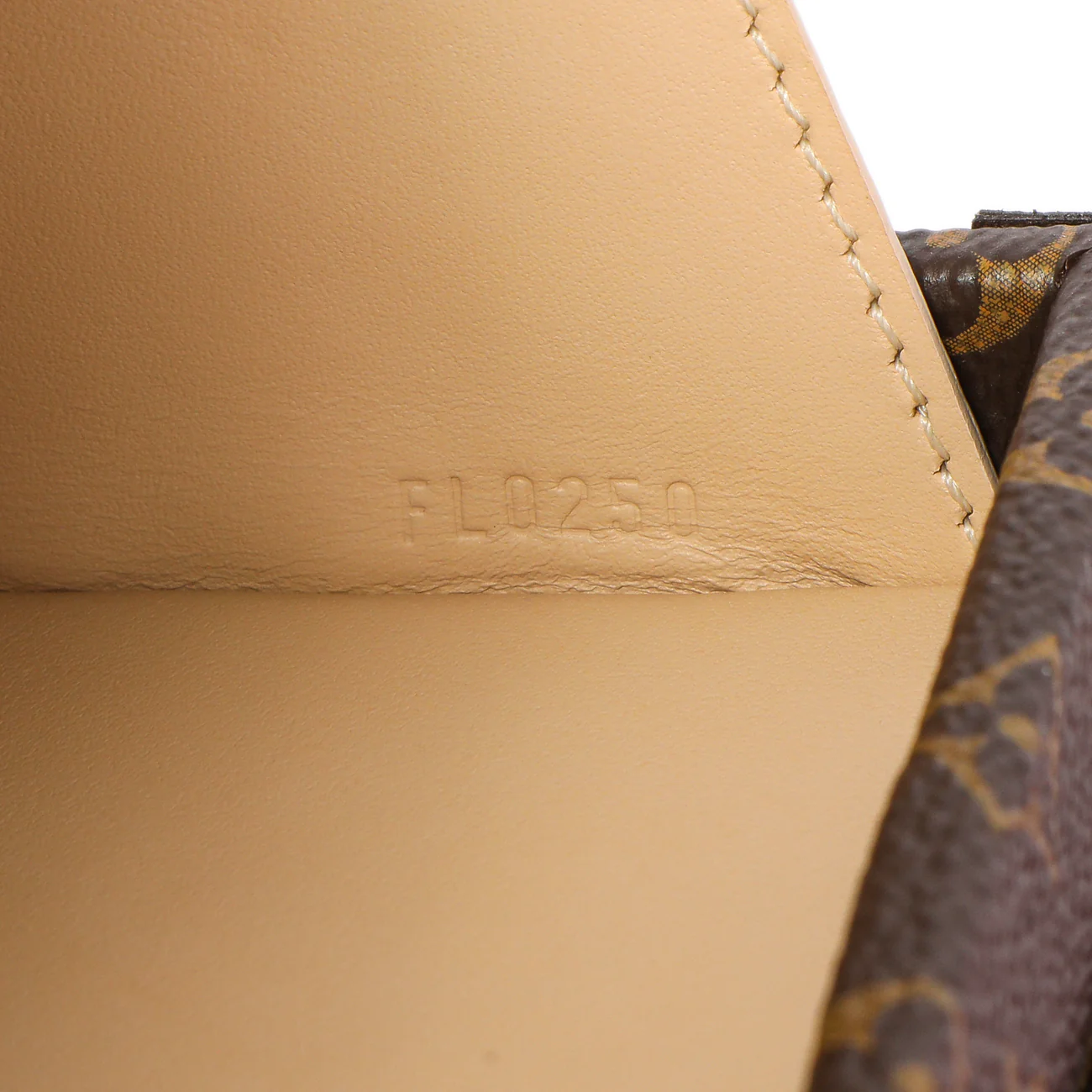 Louis Vuitton Creme Monogram Petite Malle - Image 6