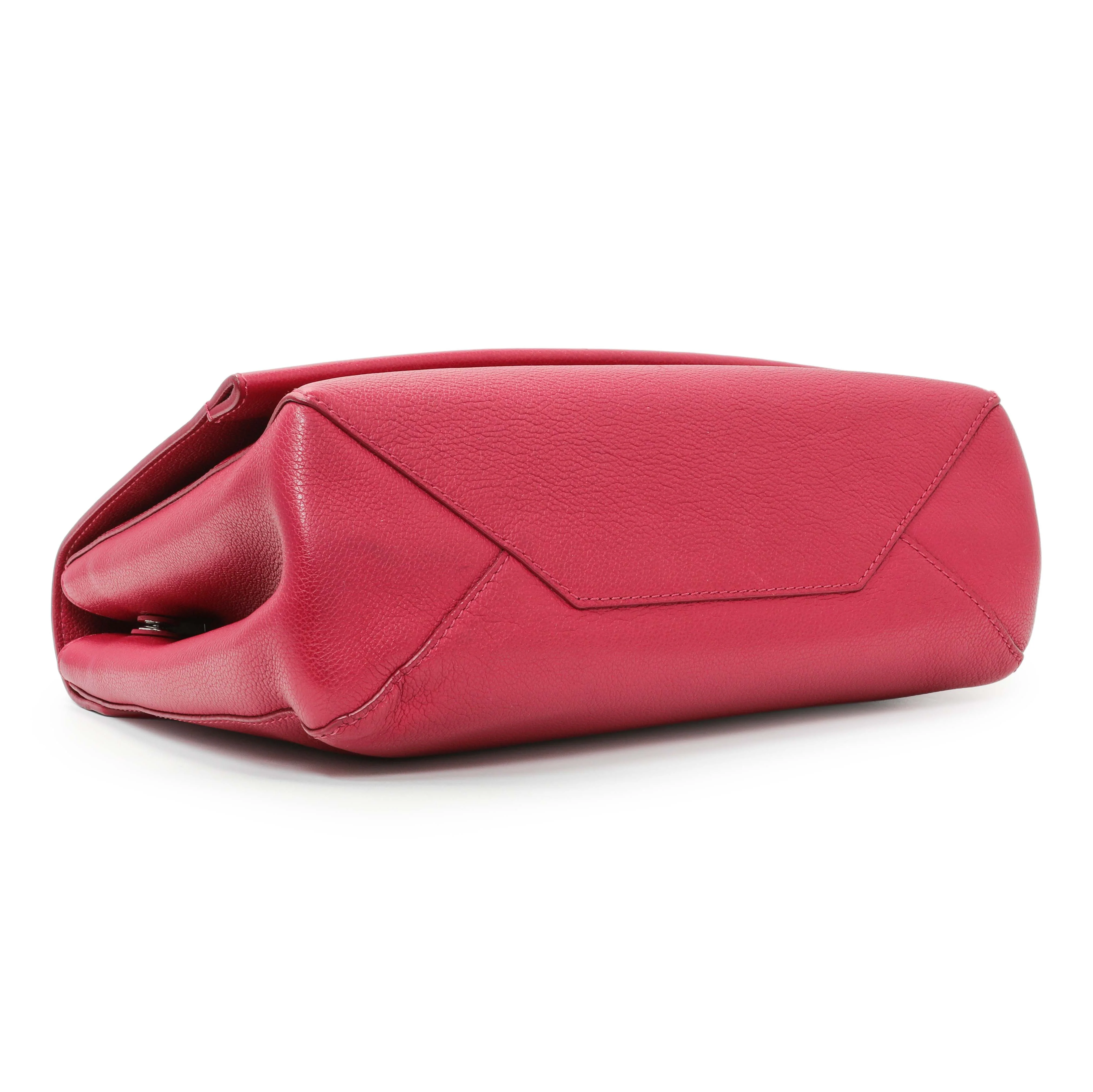 Louis Vuitton Dahlia Soft Calfskin Lockme II Top Handle - Image 3