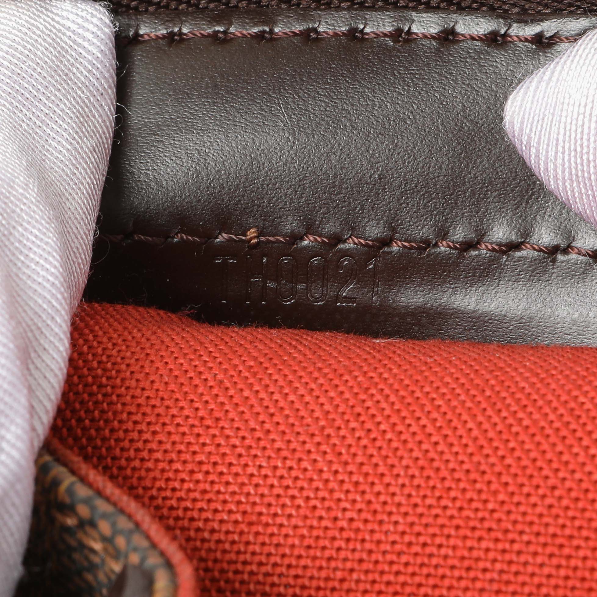Louis Vuitton Damier Ebene Chelsea Tote - Image 10