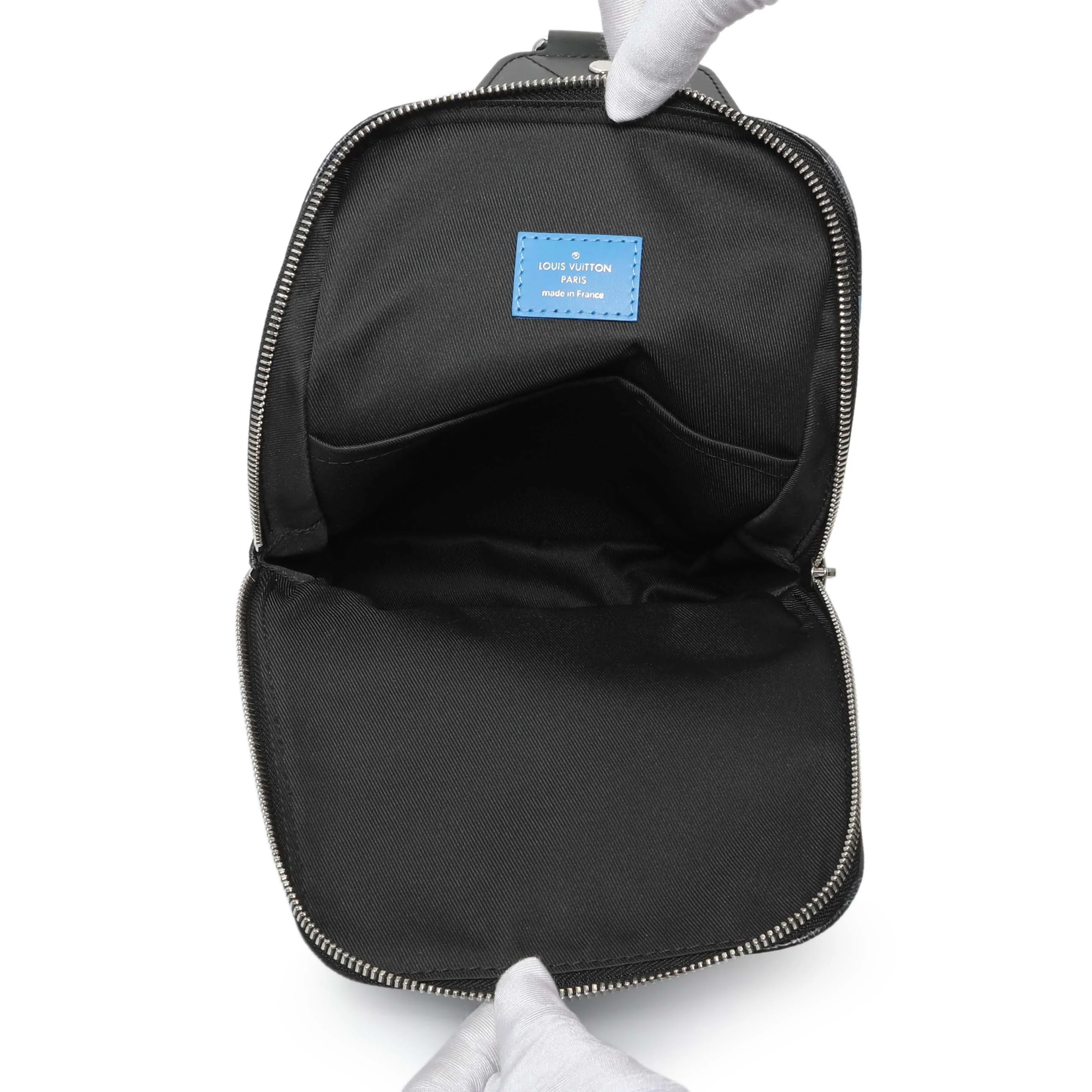 Louis Vuitton Damier Graphite Giant Avenue Sling Backpack - Image 4