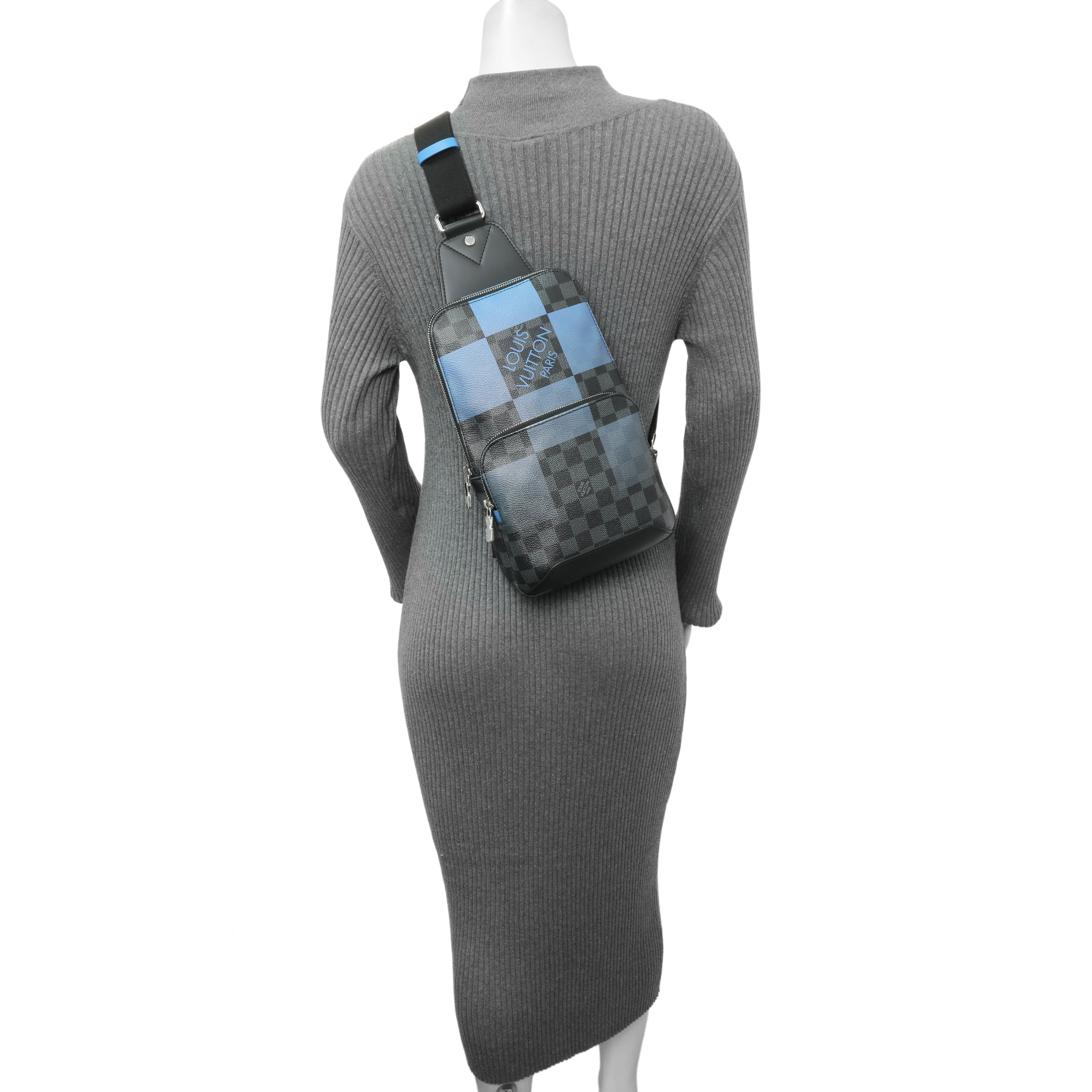 Louis Vuitton Damier Graphite Giant Avenue Sling Backpack - Image 7