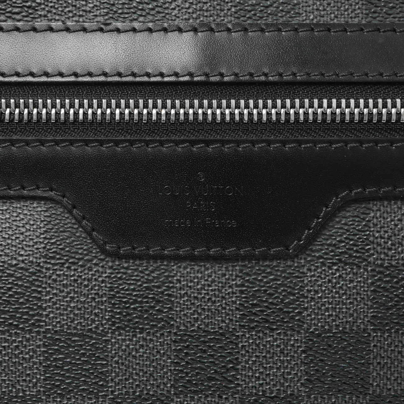 Louis Vuitton Damier Graphite Mick MM - Image 10